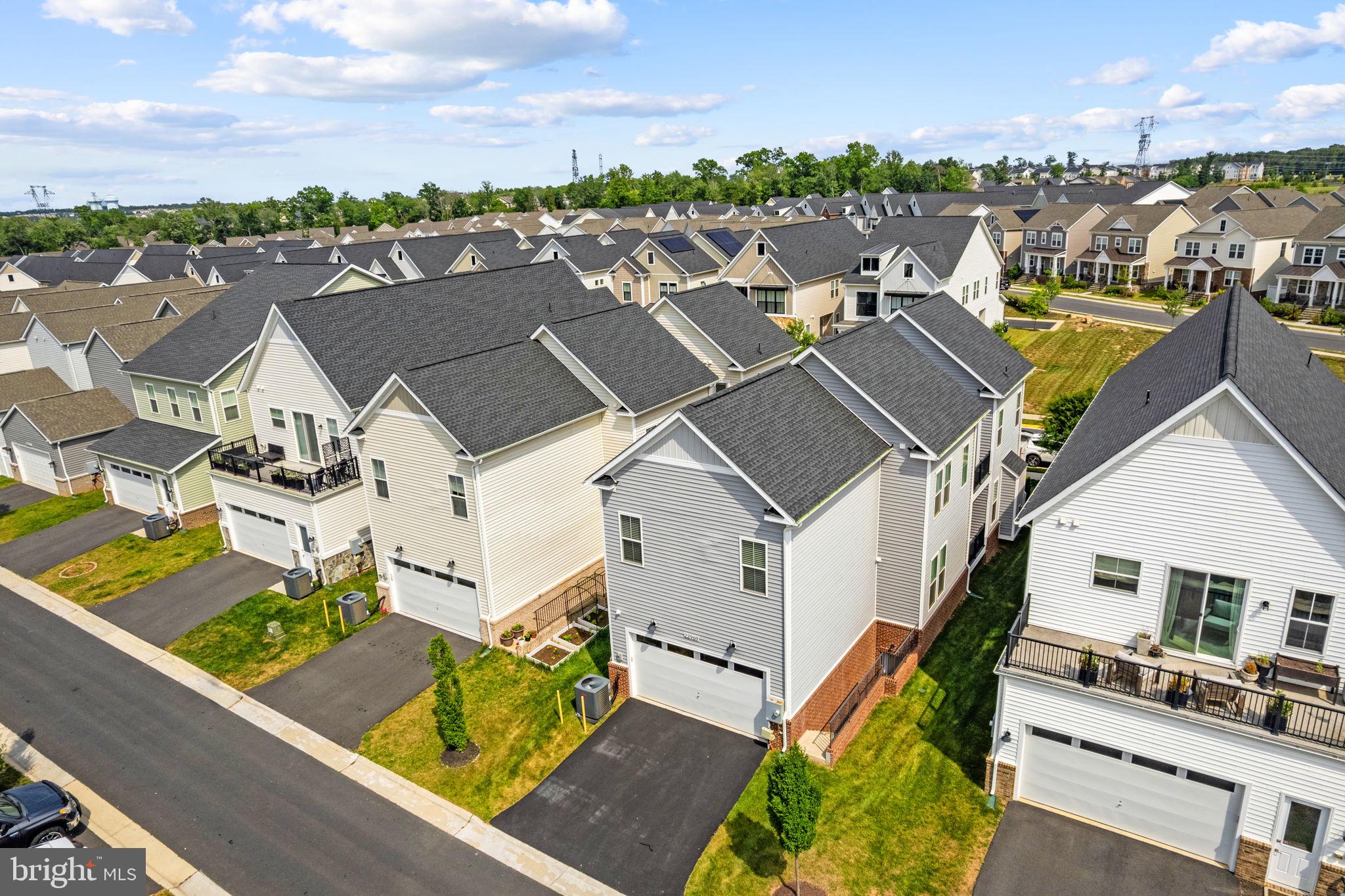 BRAMBLETON LANDBAY - Residential