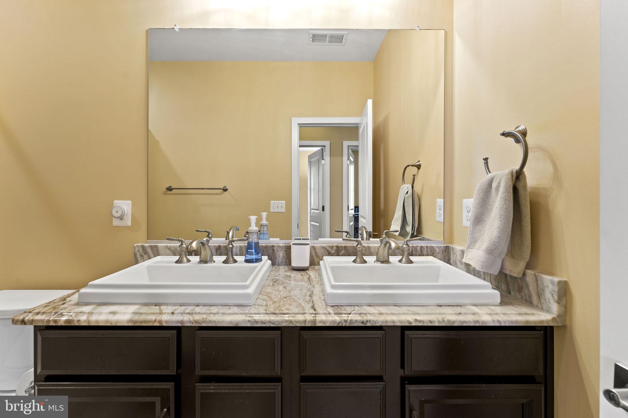 BRAMBLETON LANDBAY - Residential