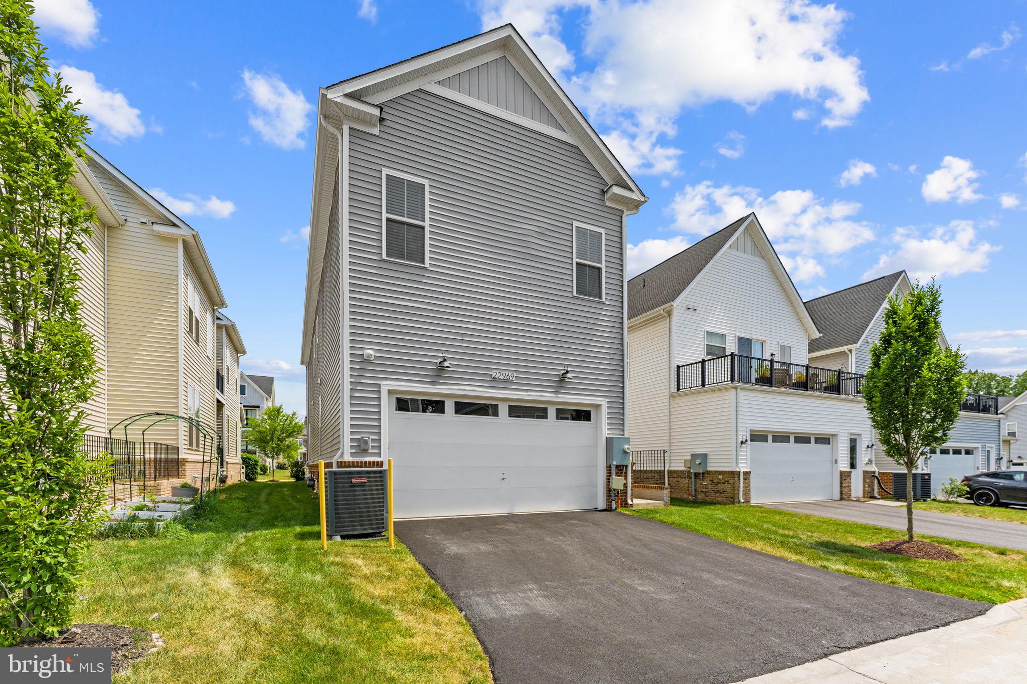 BRAMBLETON LANDBAY - Residential