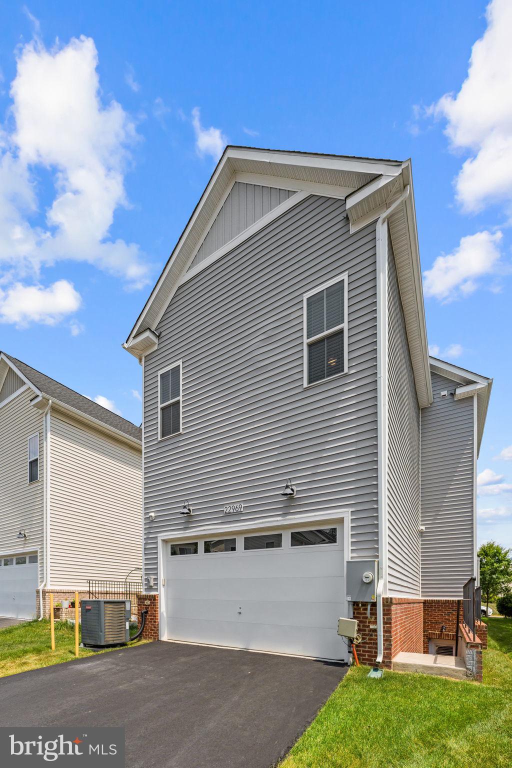 BRAMBLETON LANDBAY - Residential