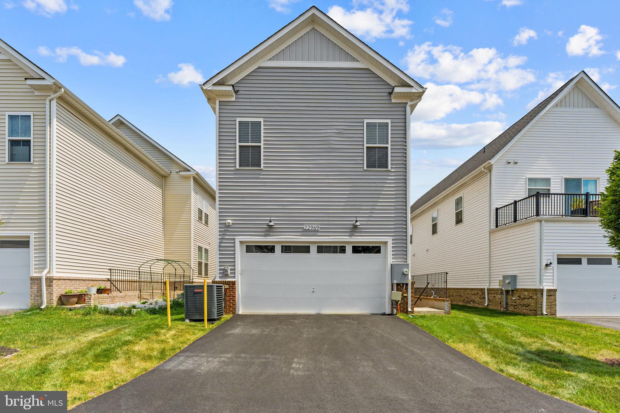 BRAMBLETON LANDBAY - Residential
