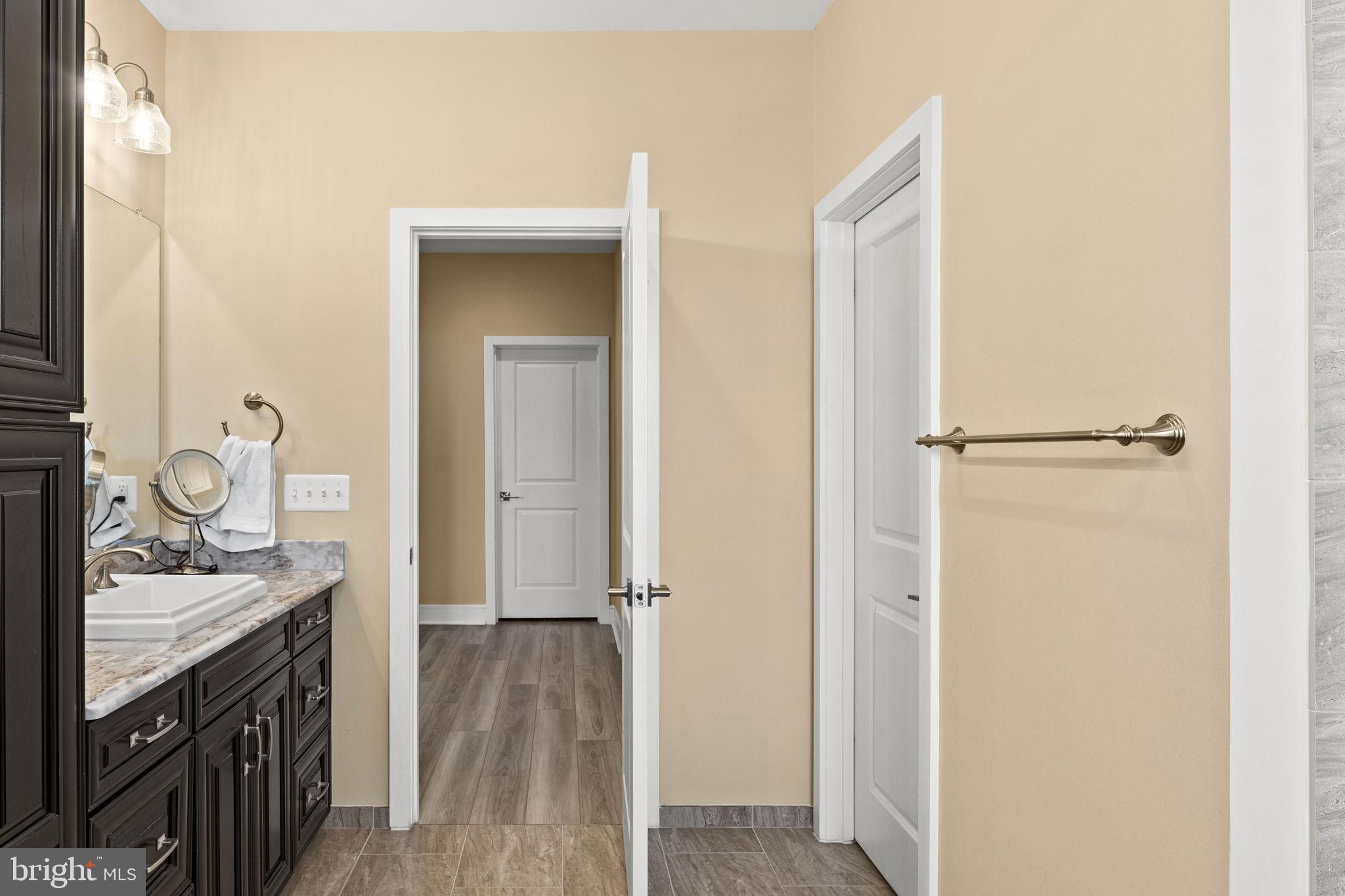 BRAMBLETON LANDBAY - Residential
