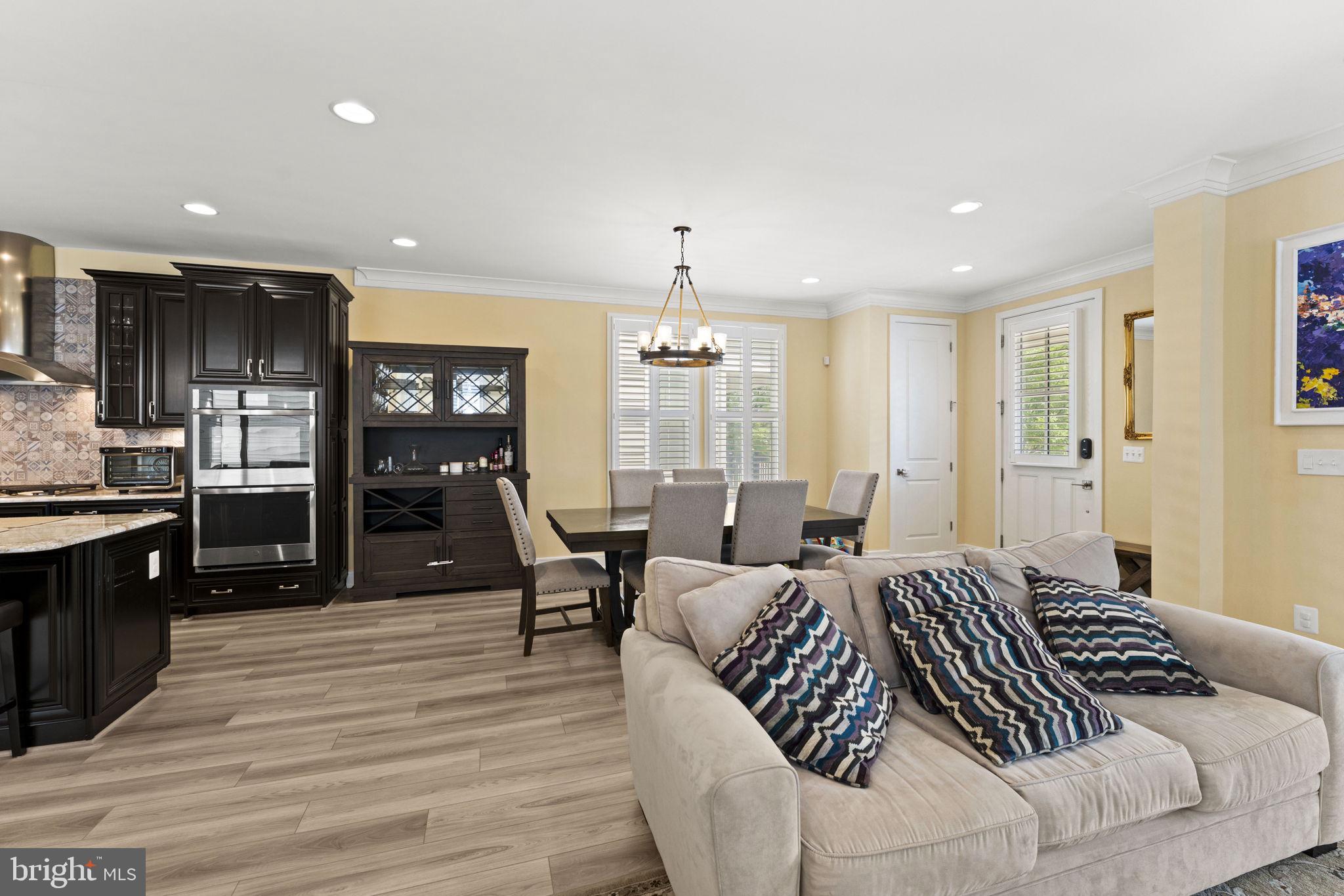 BRAMBLETON LANDBAY - Residential