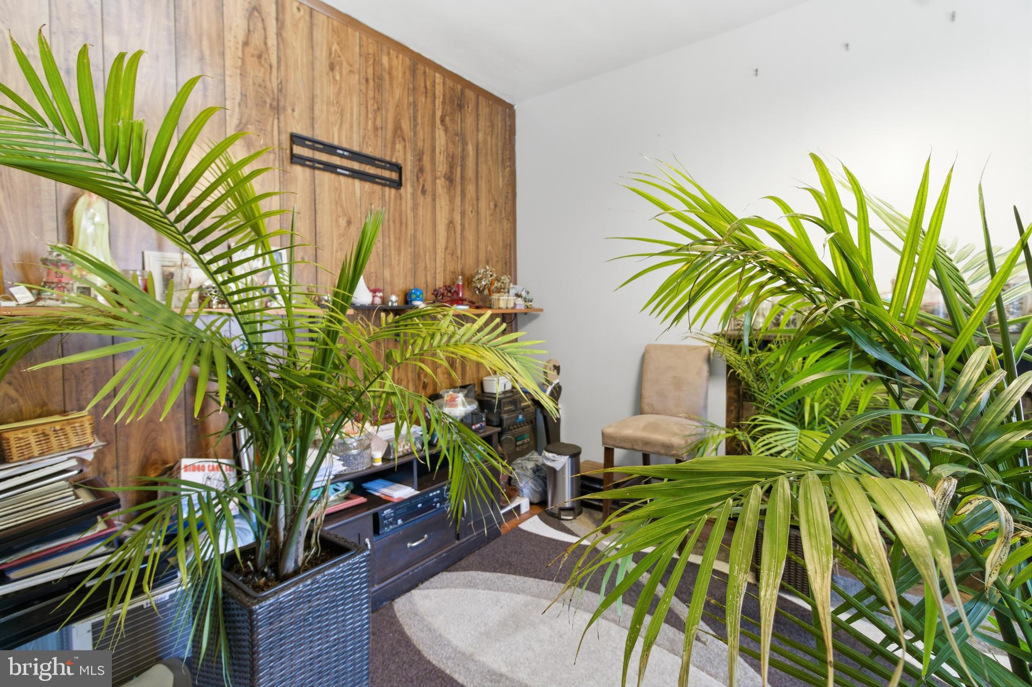 BUTCHERS HILL - Residential