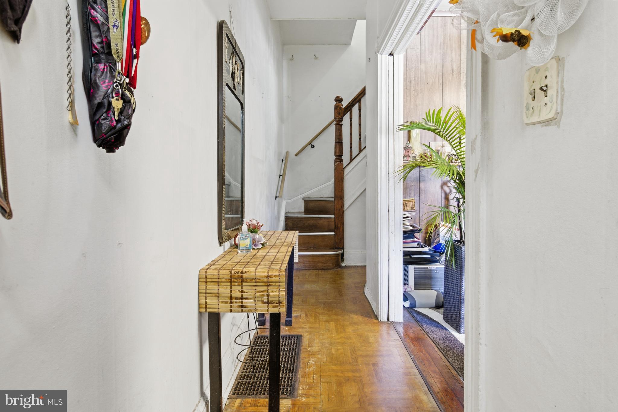 BUTCHERS HILL - Residential