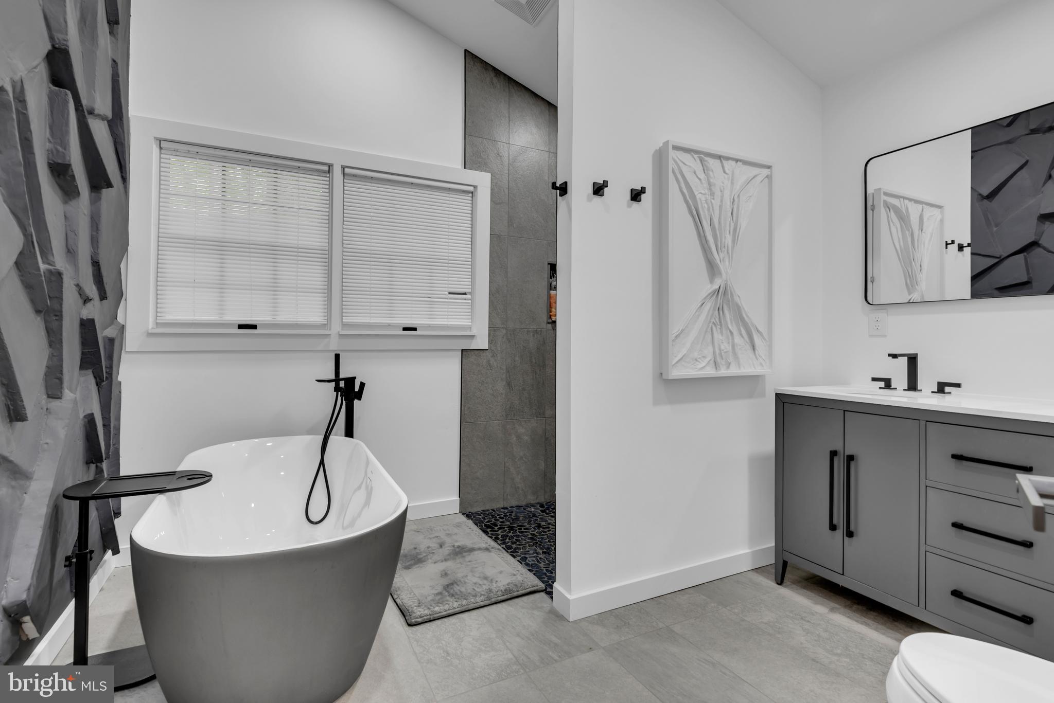 KING GEORGE ESTATES SUB - Residential