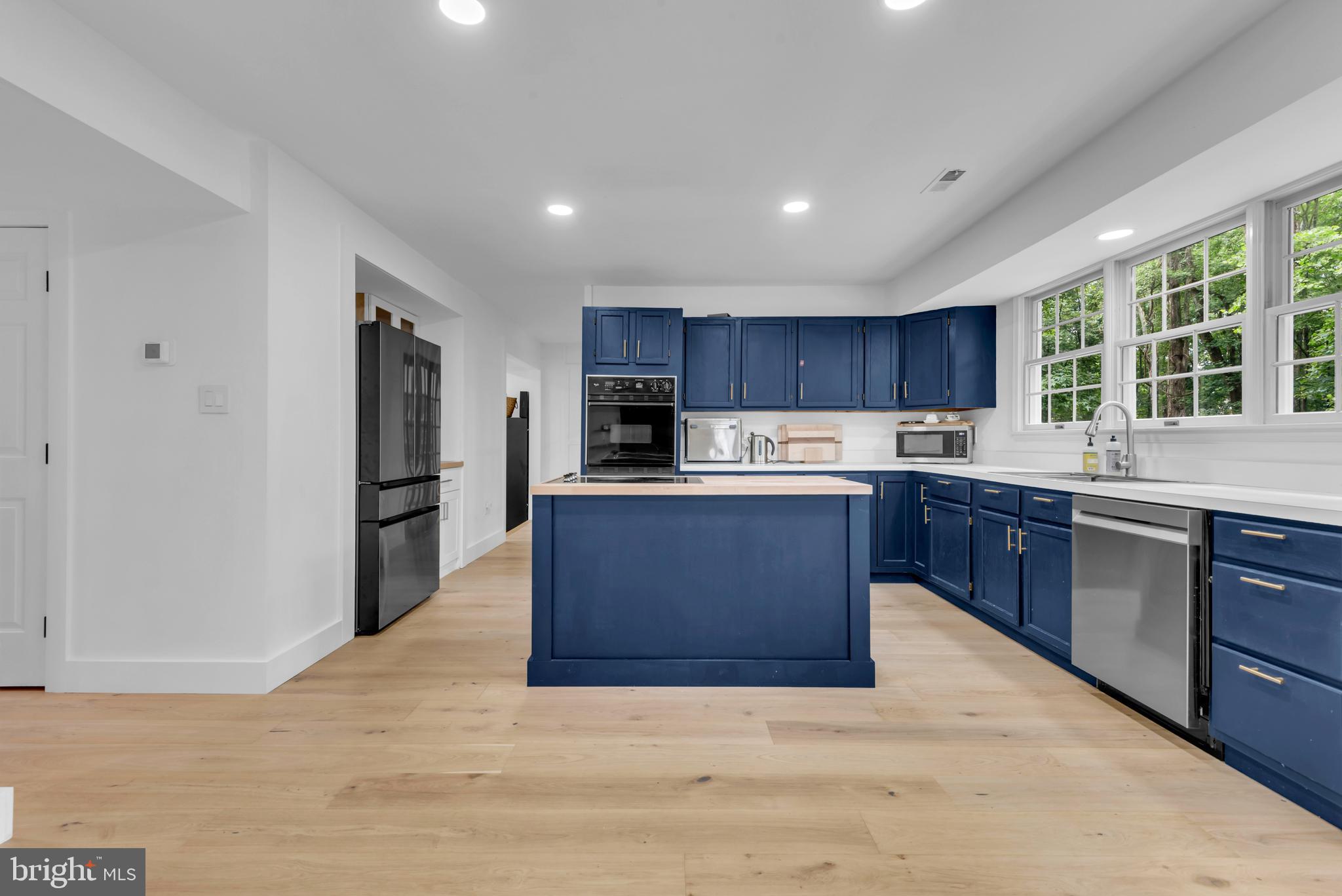 KING GEORGE ESTATES SUB - Residential