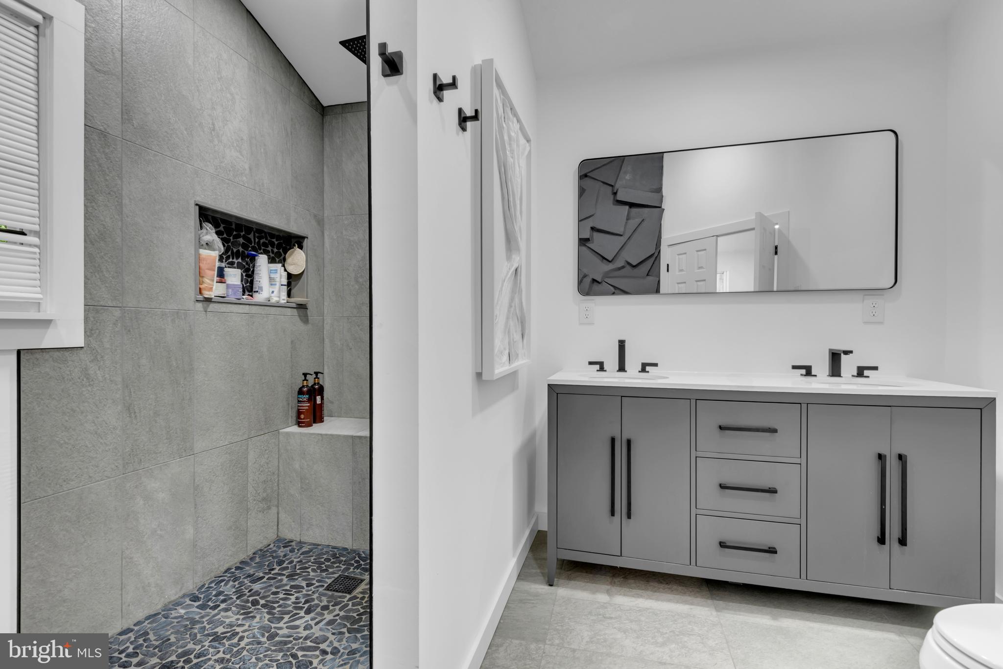 KING GEORGE ESTATES SUB - Residential