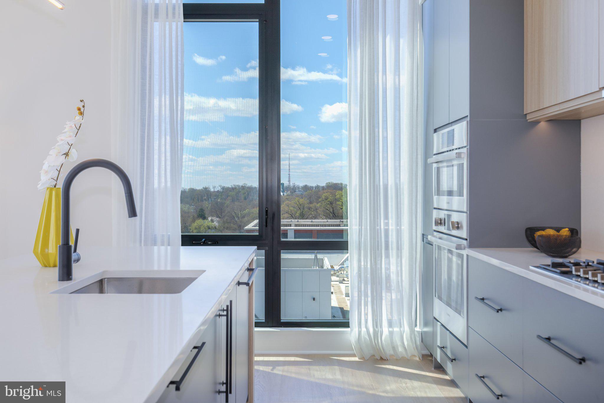 FALLS CHURCH CITY - Residential