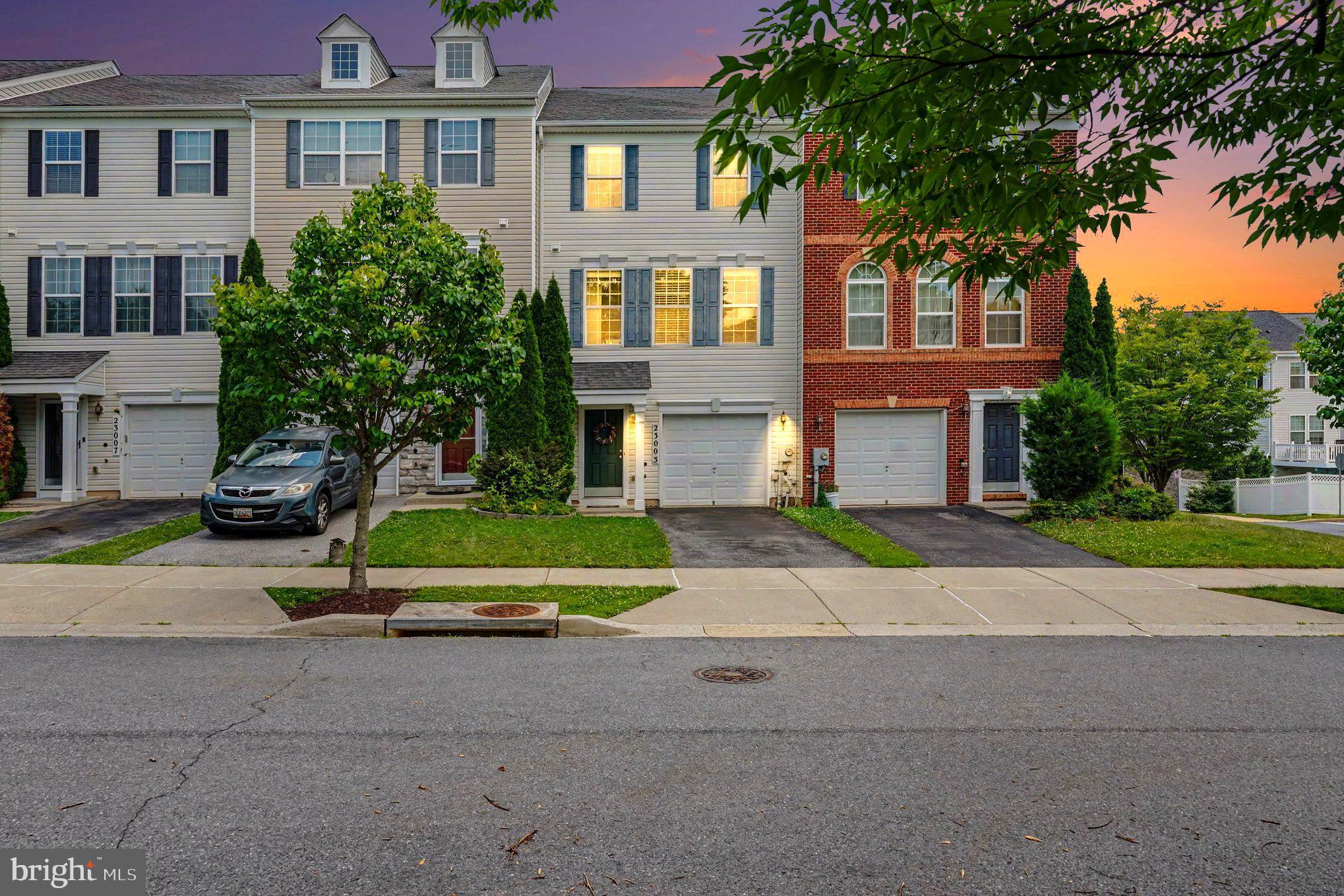 GREENWAY VILLAGE - Residential