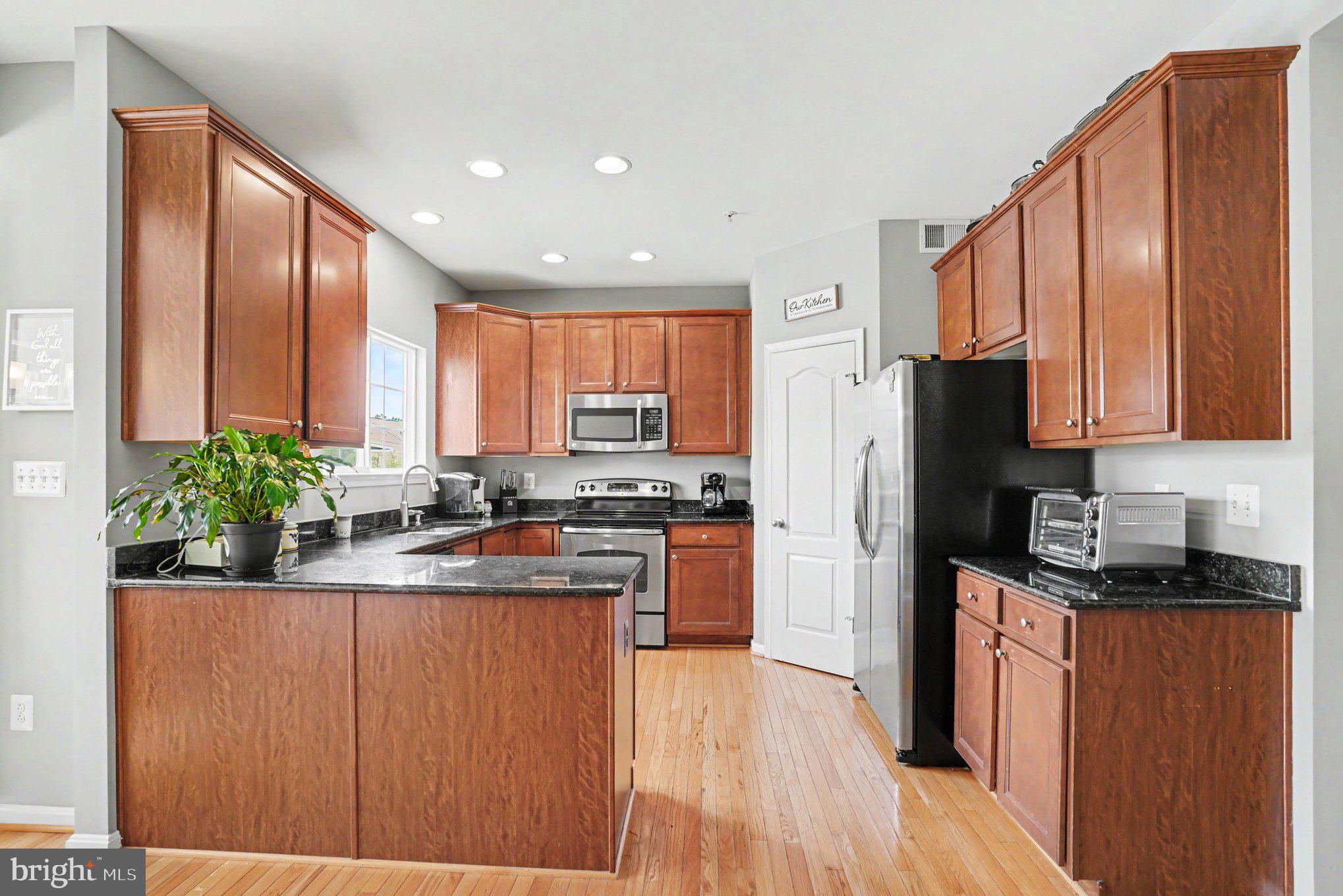 GREENWAY VILLAGE - Residential