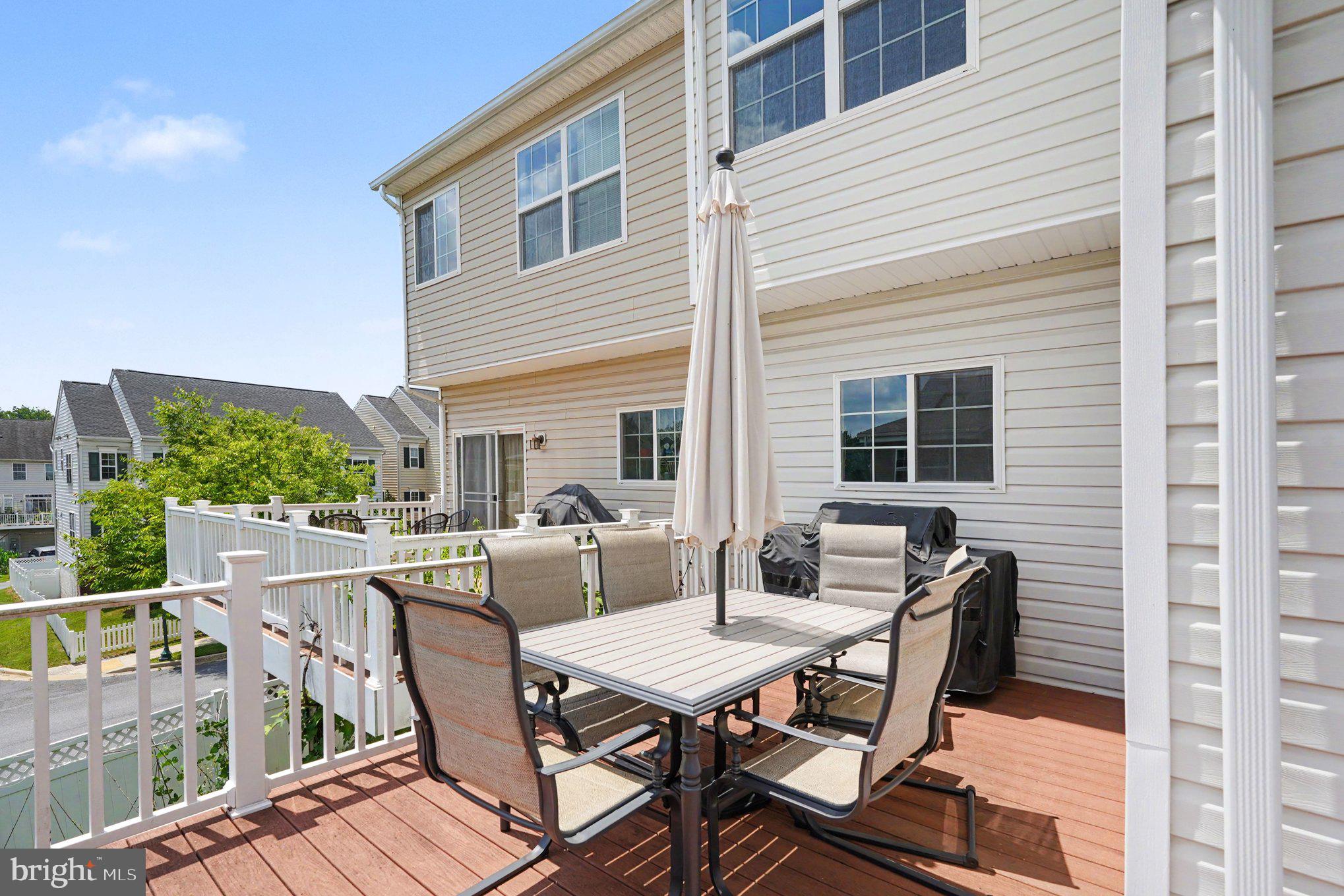 GREENWAY VILLAGE - Residential