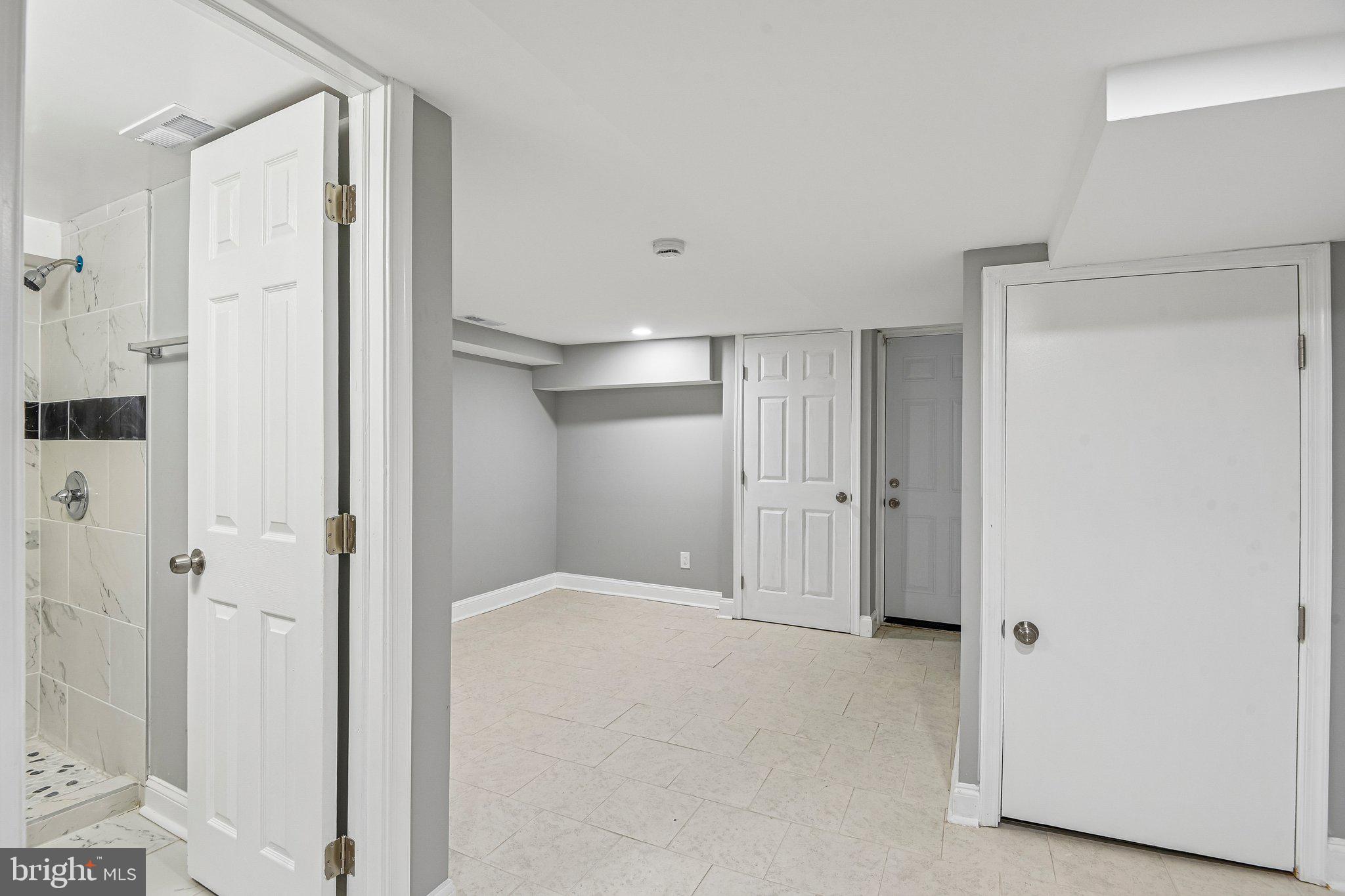 IRVINGTON - Residential