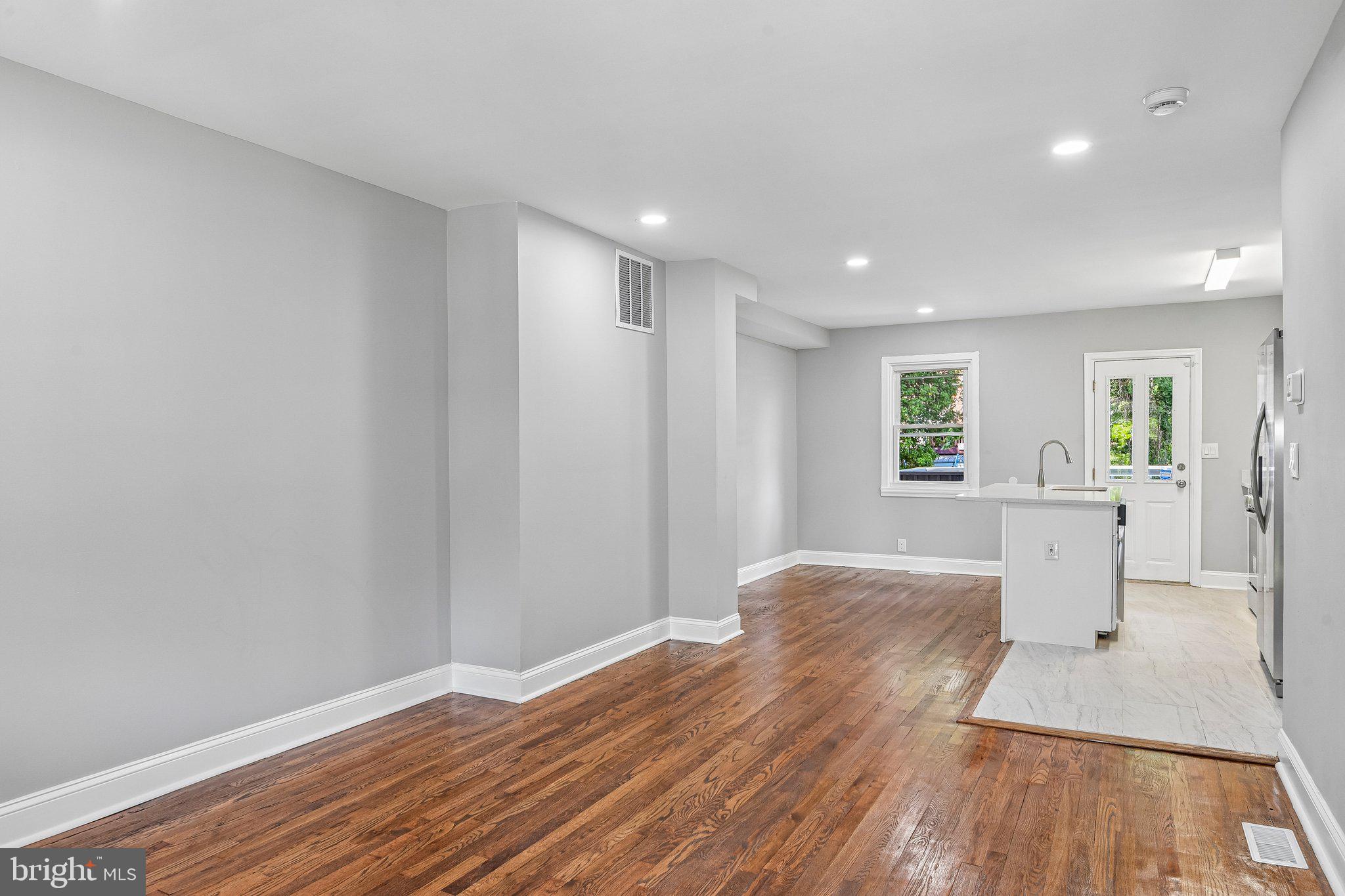 IRVINGTON - Residential