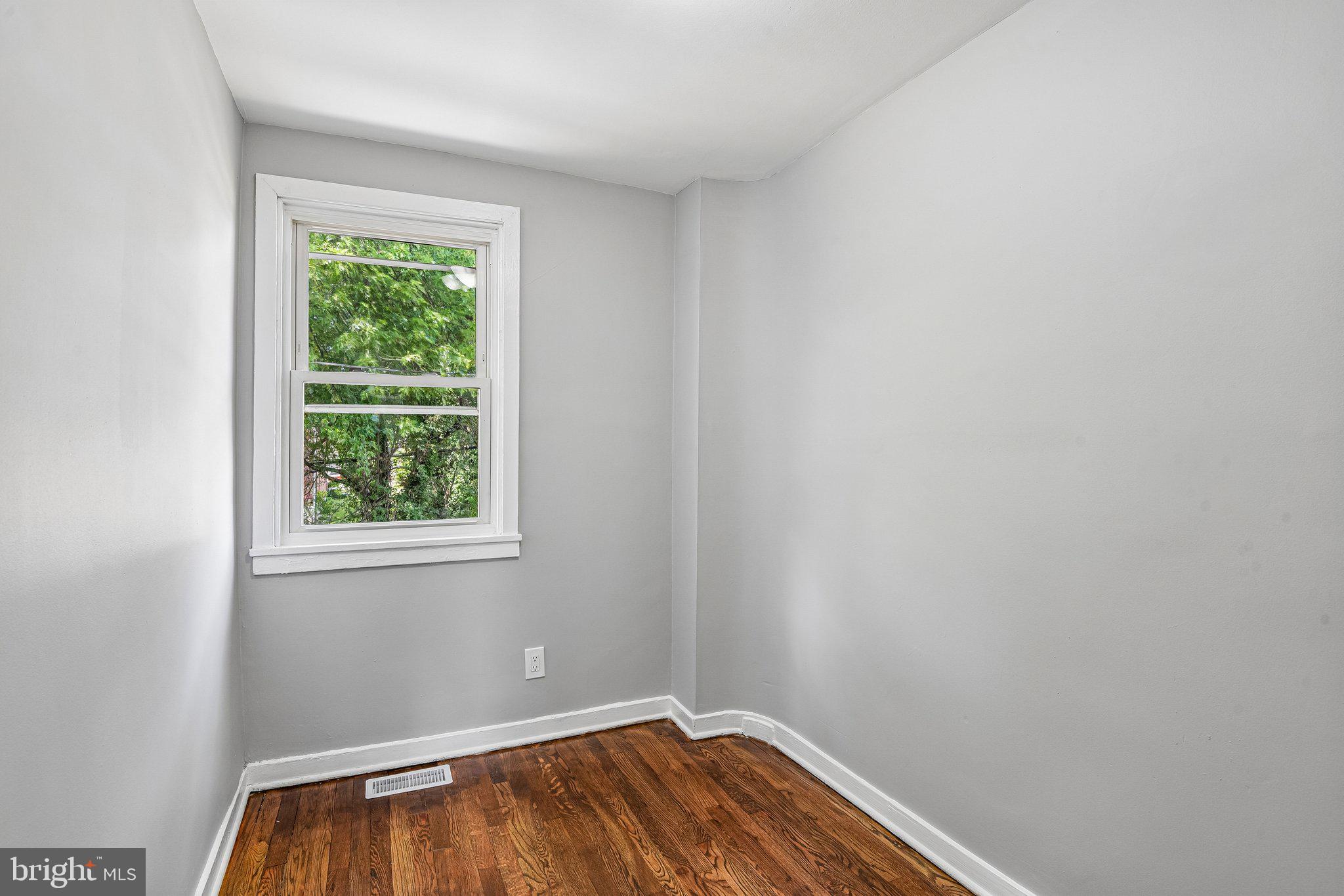 IRVINGTON - Residential