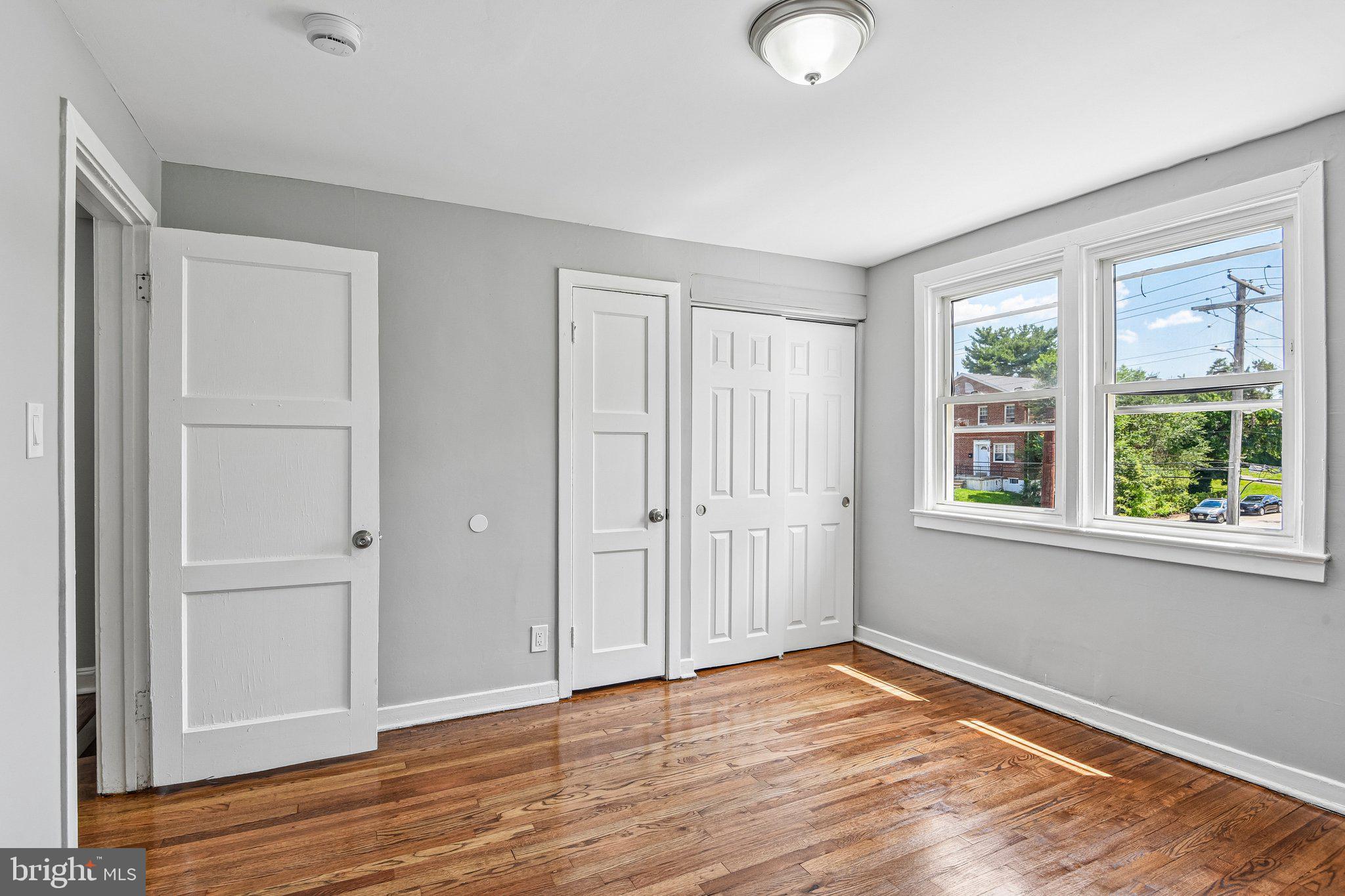 IRVINGTON - Residential