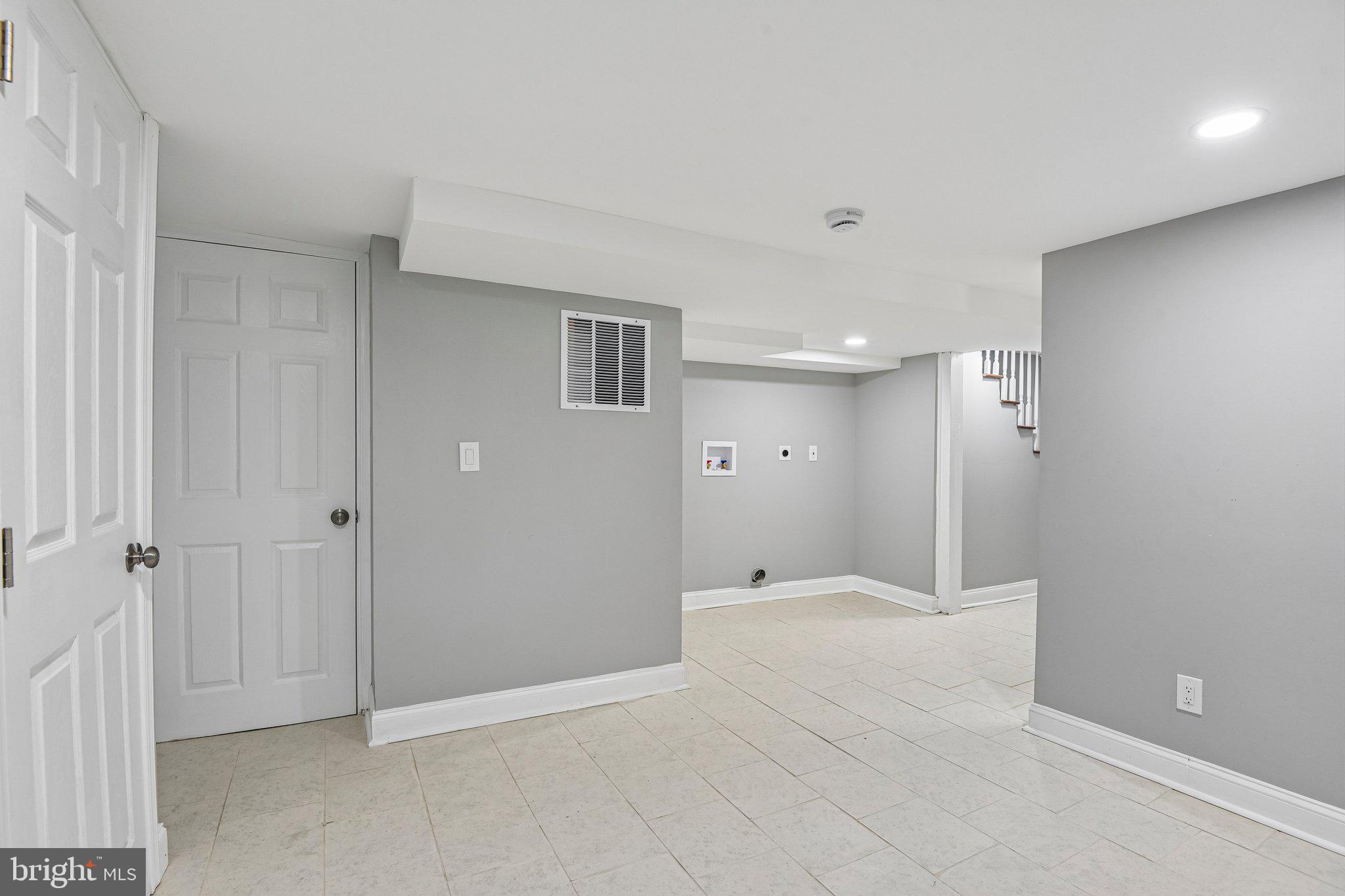 IRVINGTON - Residential