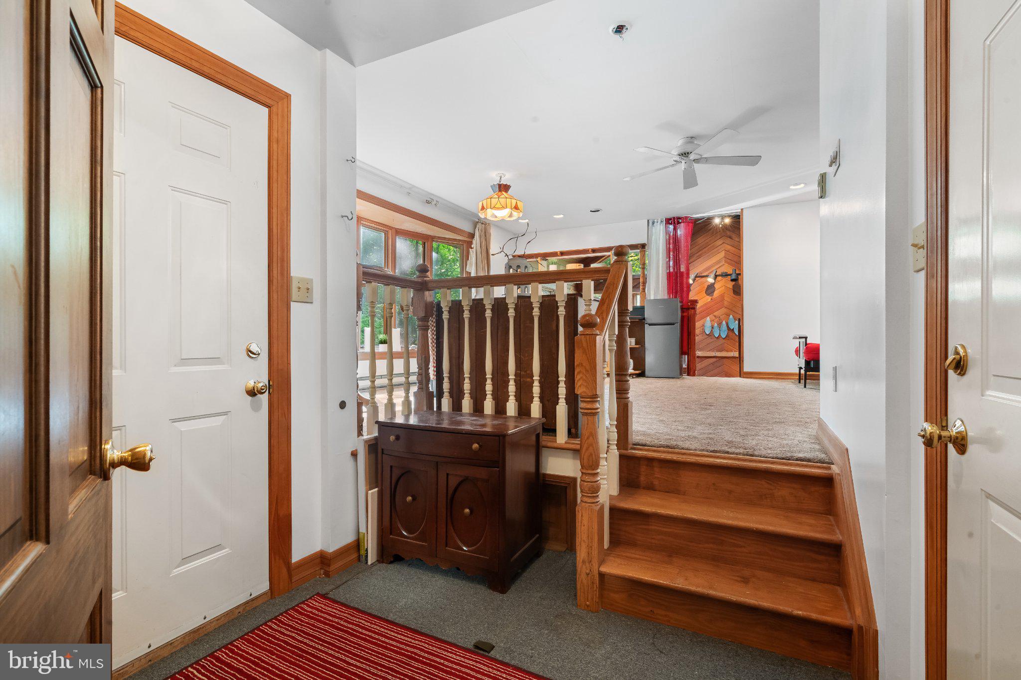 ROBIN HOOD LAKES - Residential