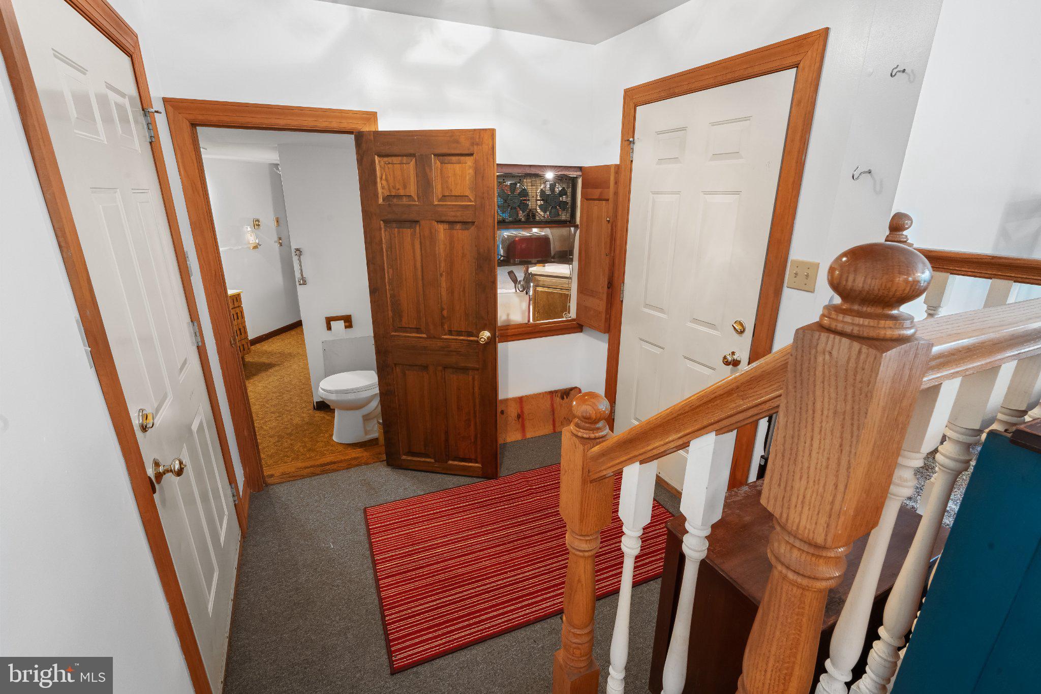 ROBIN HOOD LAKES - Residential