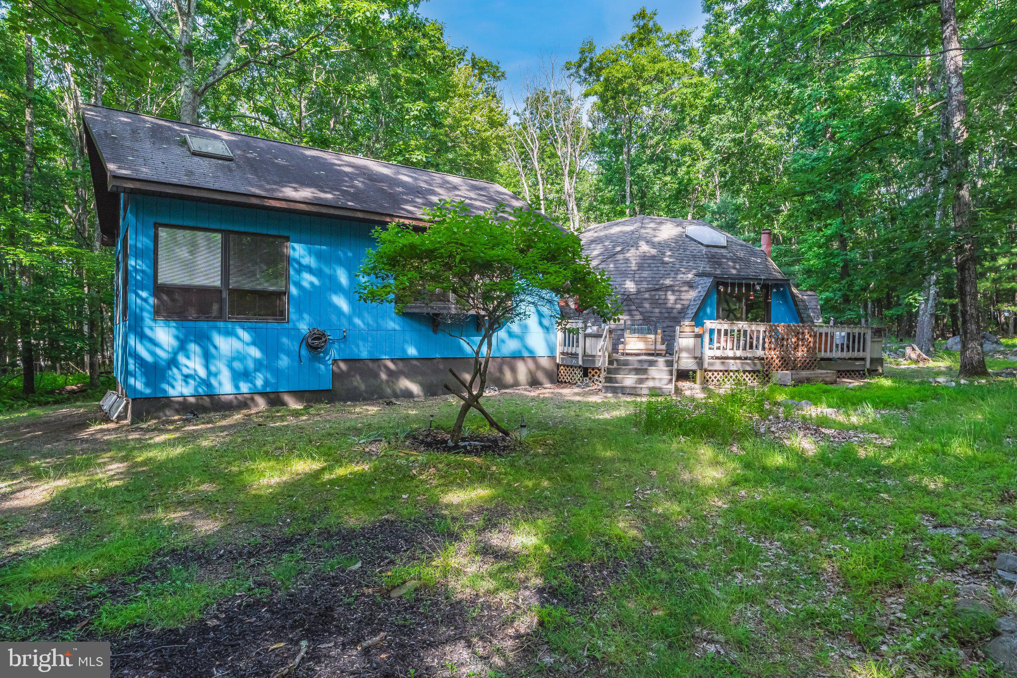 ROBIN HOOD LAKES - Residential