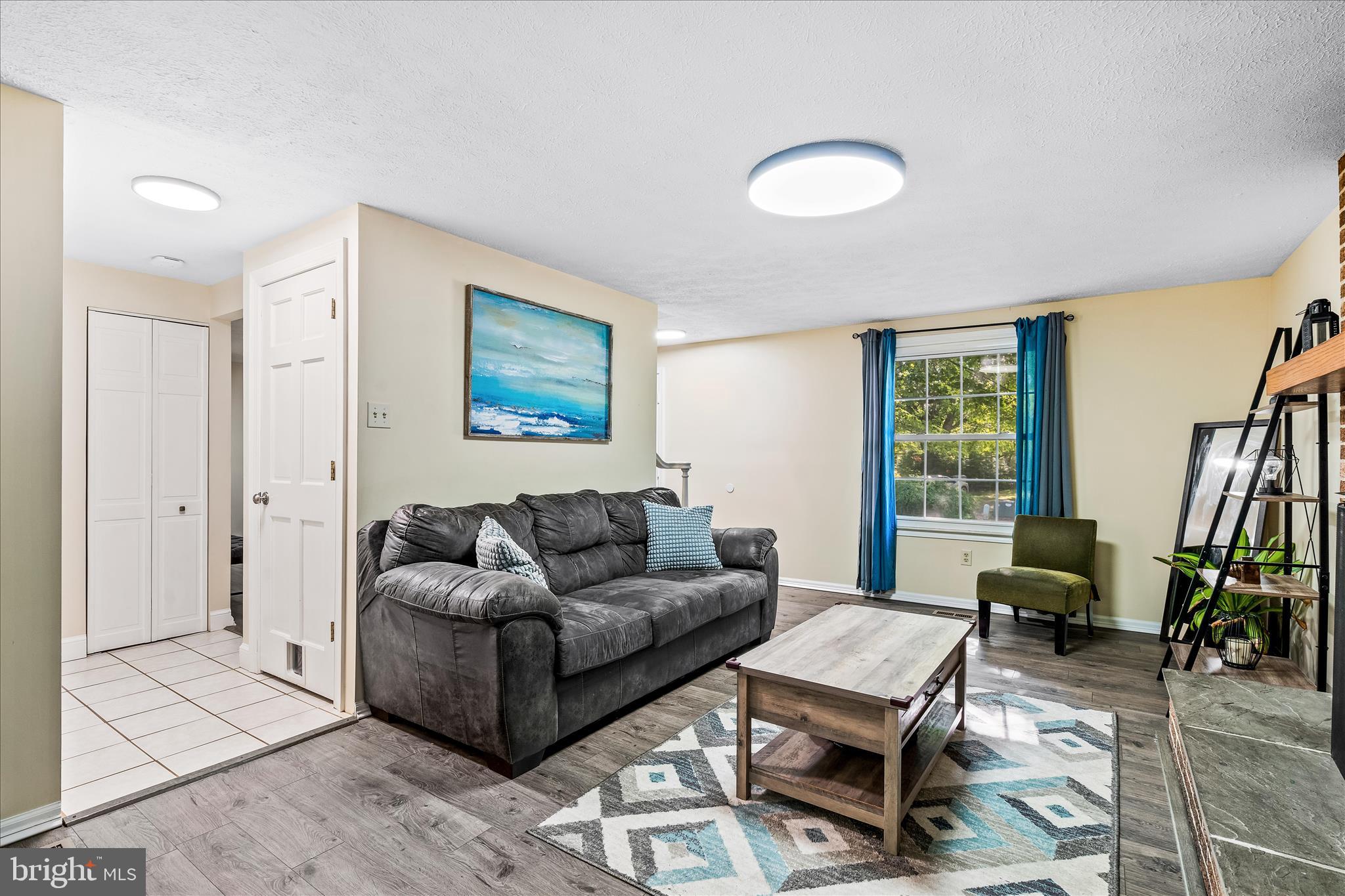 FOUNTAINDALE SOUTH - Residential