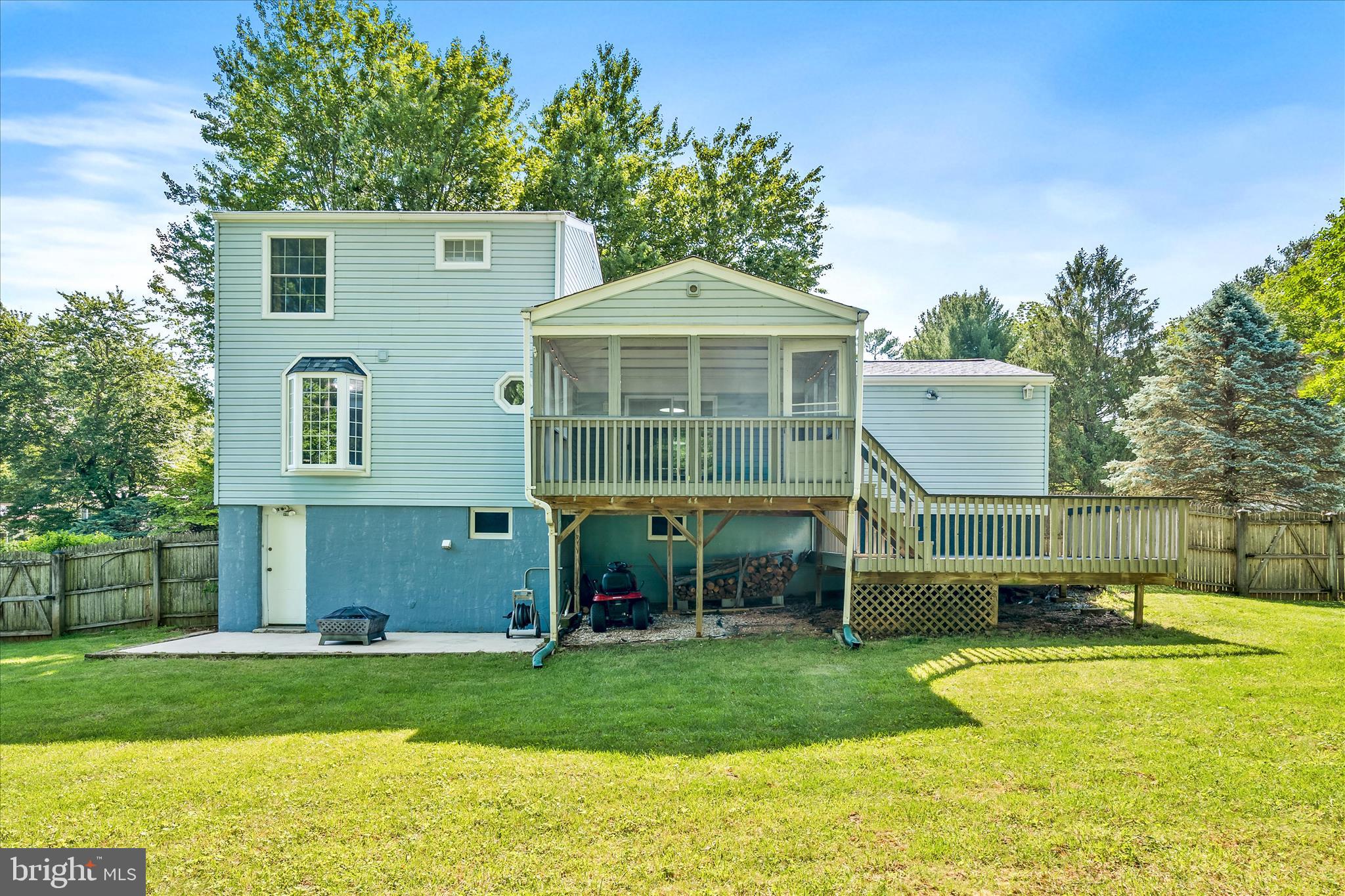 FOUNTAINDALE SOUTH - Residential