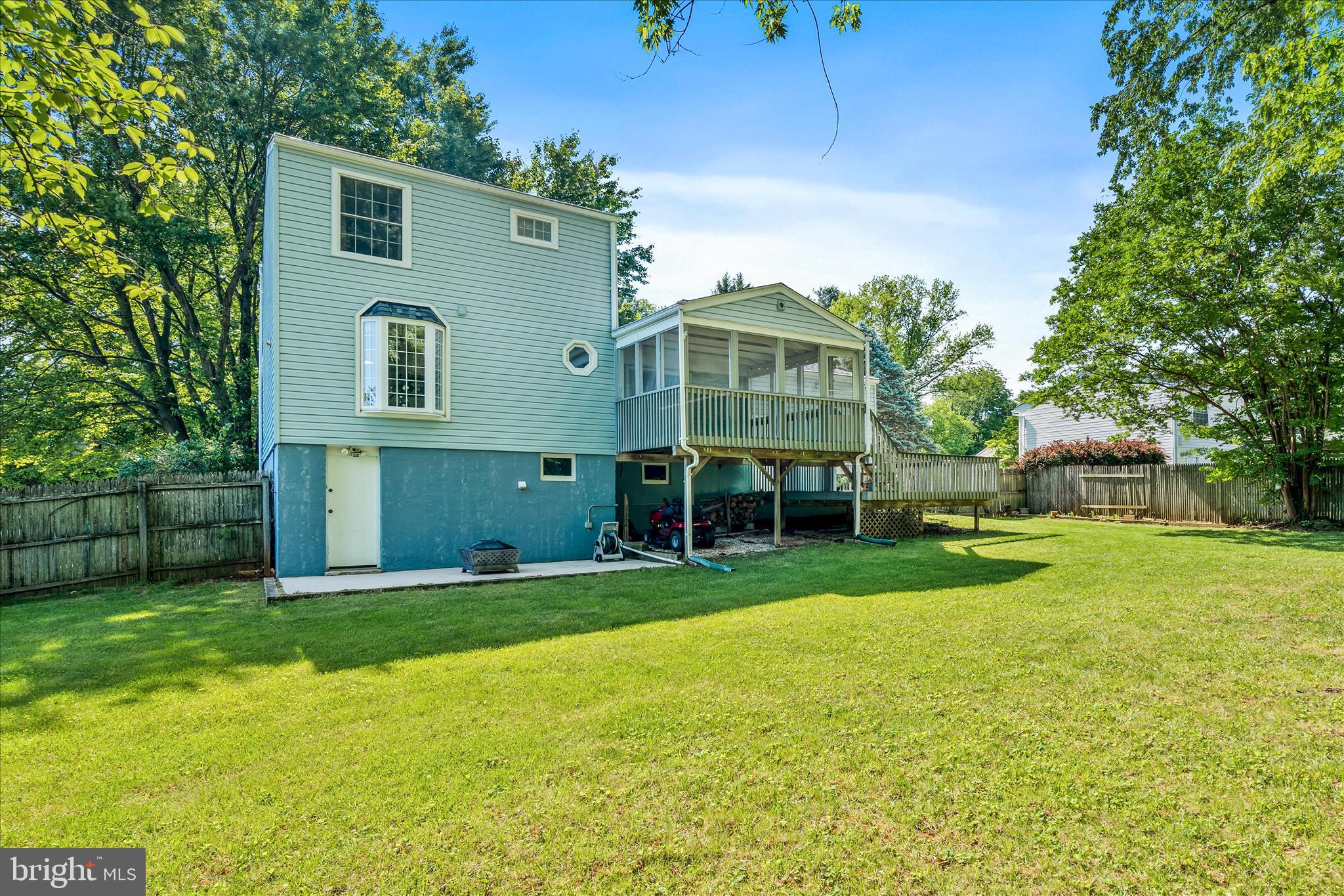 FOUNTAINDALE SOUTH - Residential
