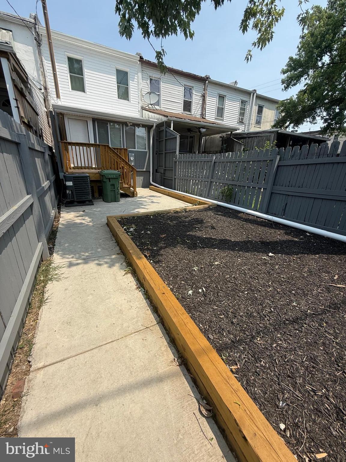 CURTIS BAY - Residential Lease