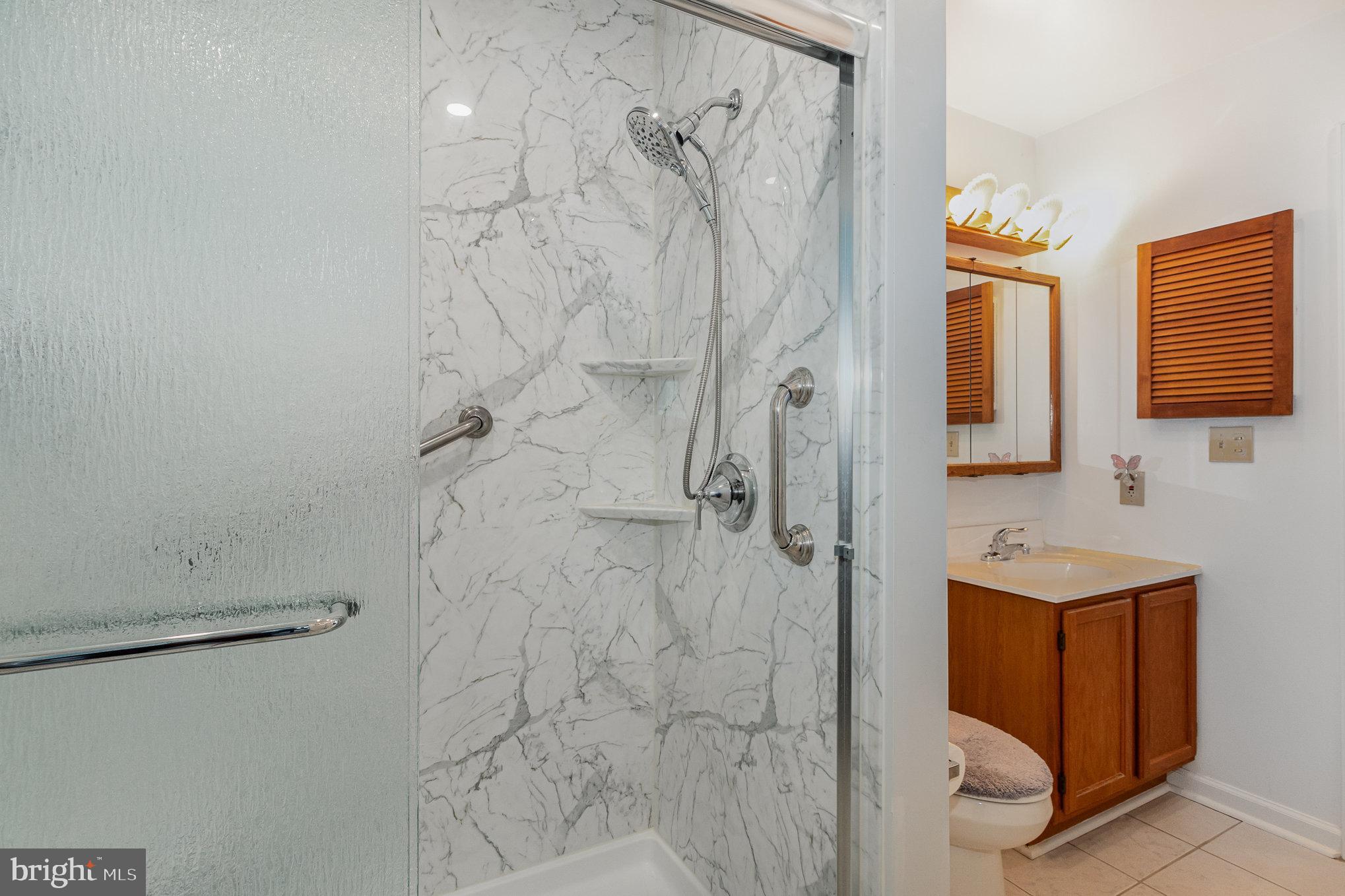 NORTHWOODS CROSSING - Residential