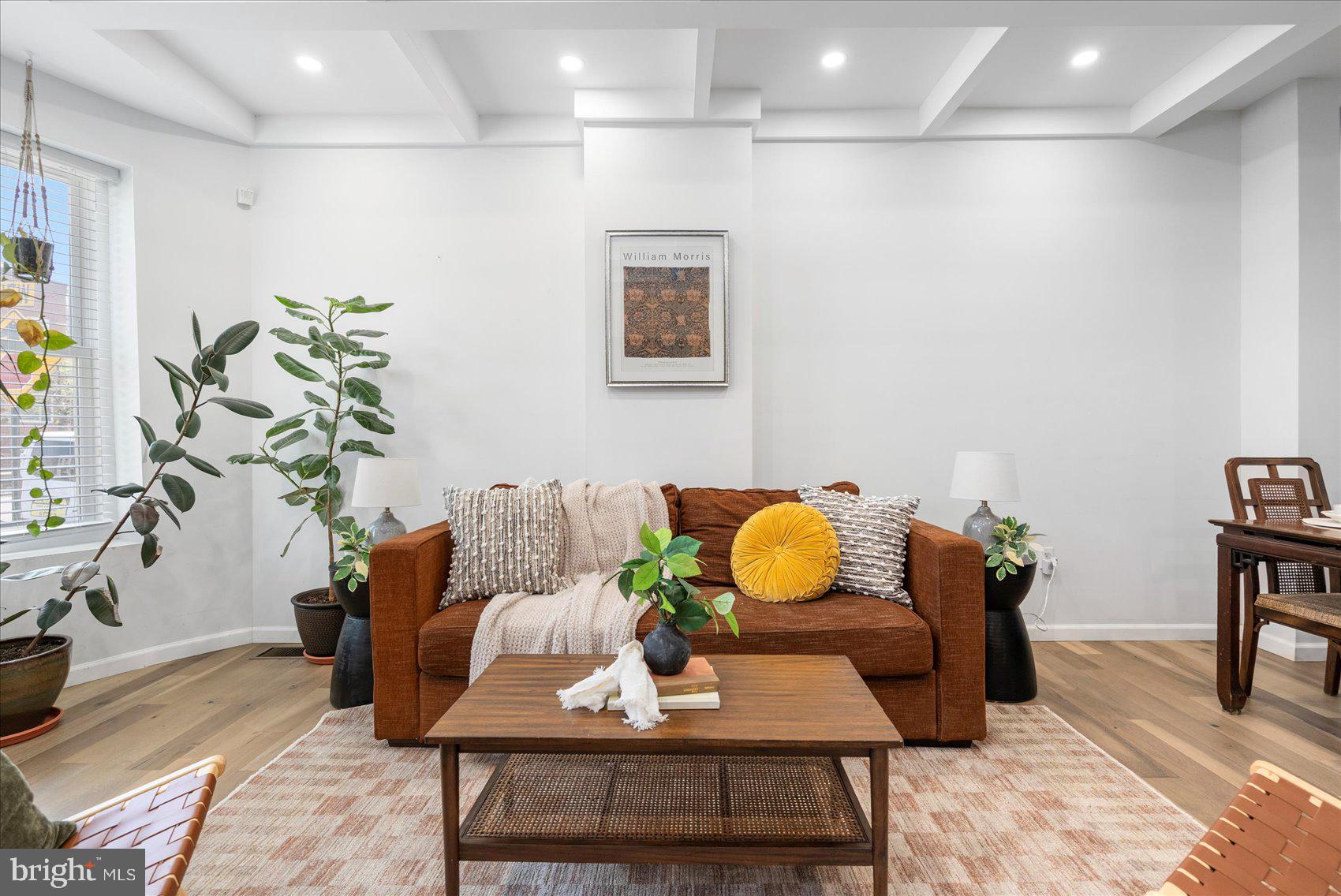 HIGHLANDTOWN - Residential