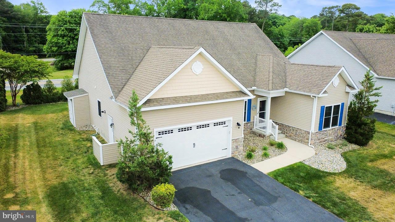FAIRWAY VILLAGE - Residential