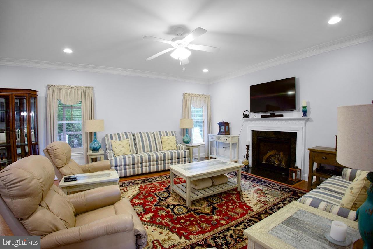 FAIRWAY VILLAGE - Residential