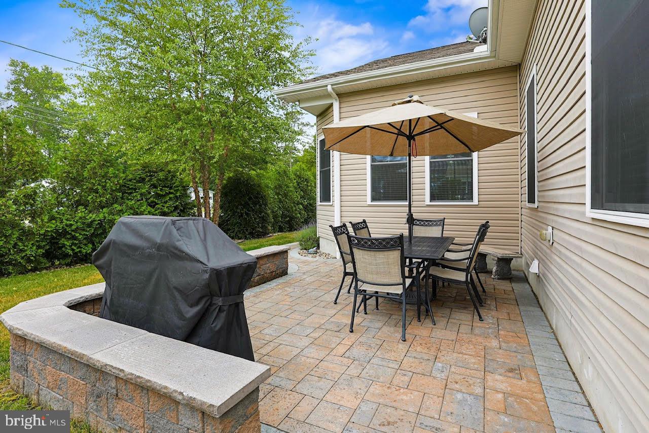 FAIRWAY VILLAGE - Residential