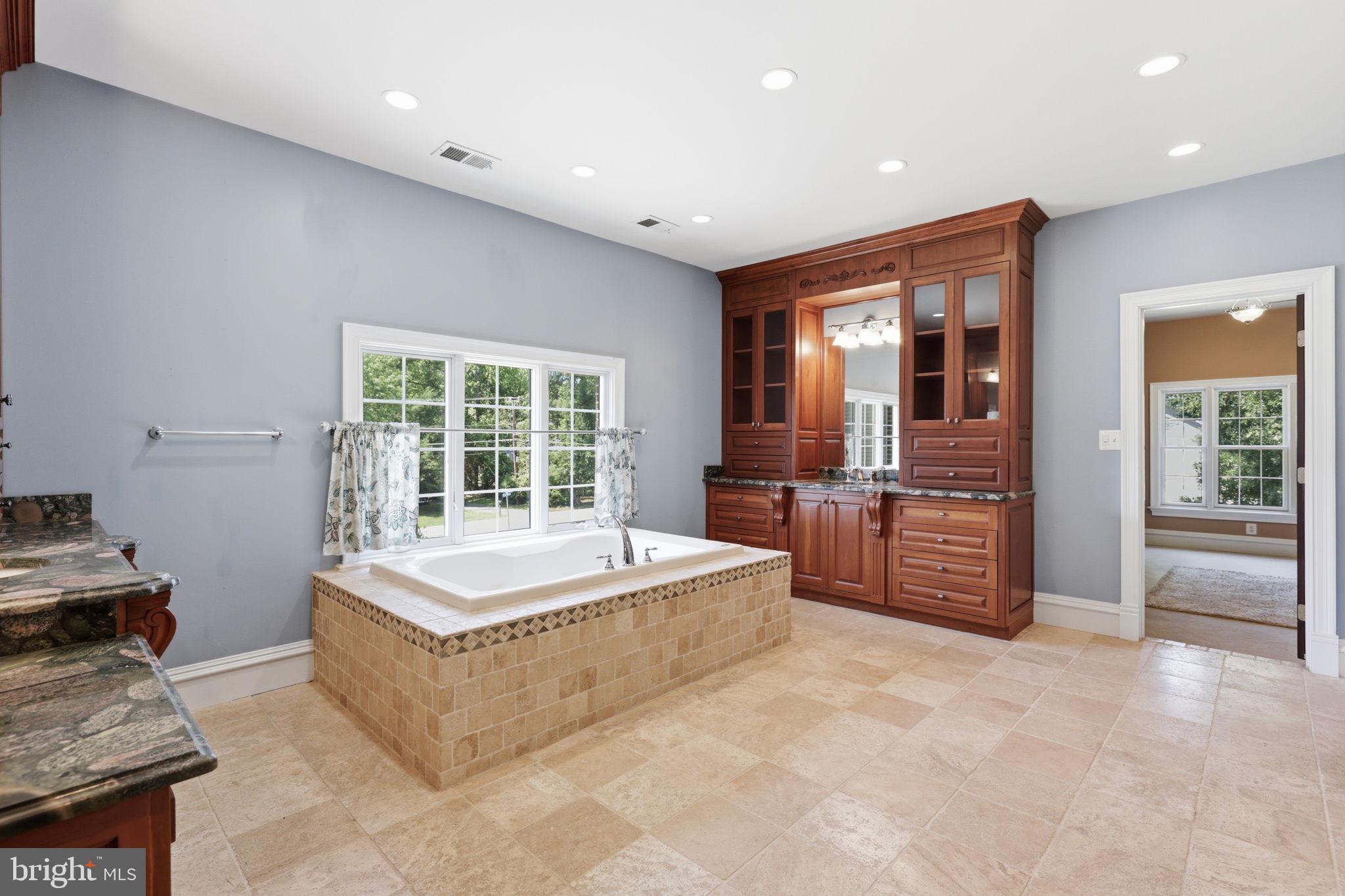 MARY LEA PARK - Residential