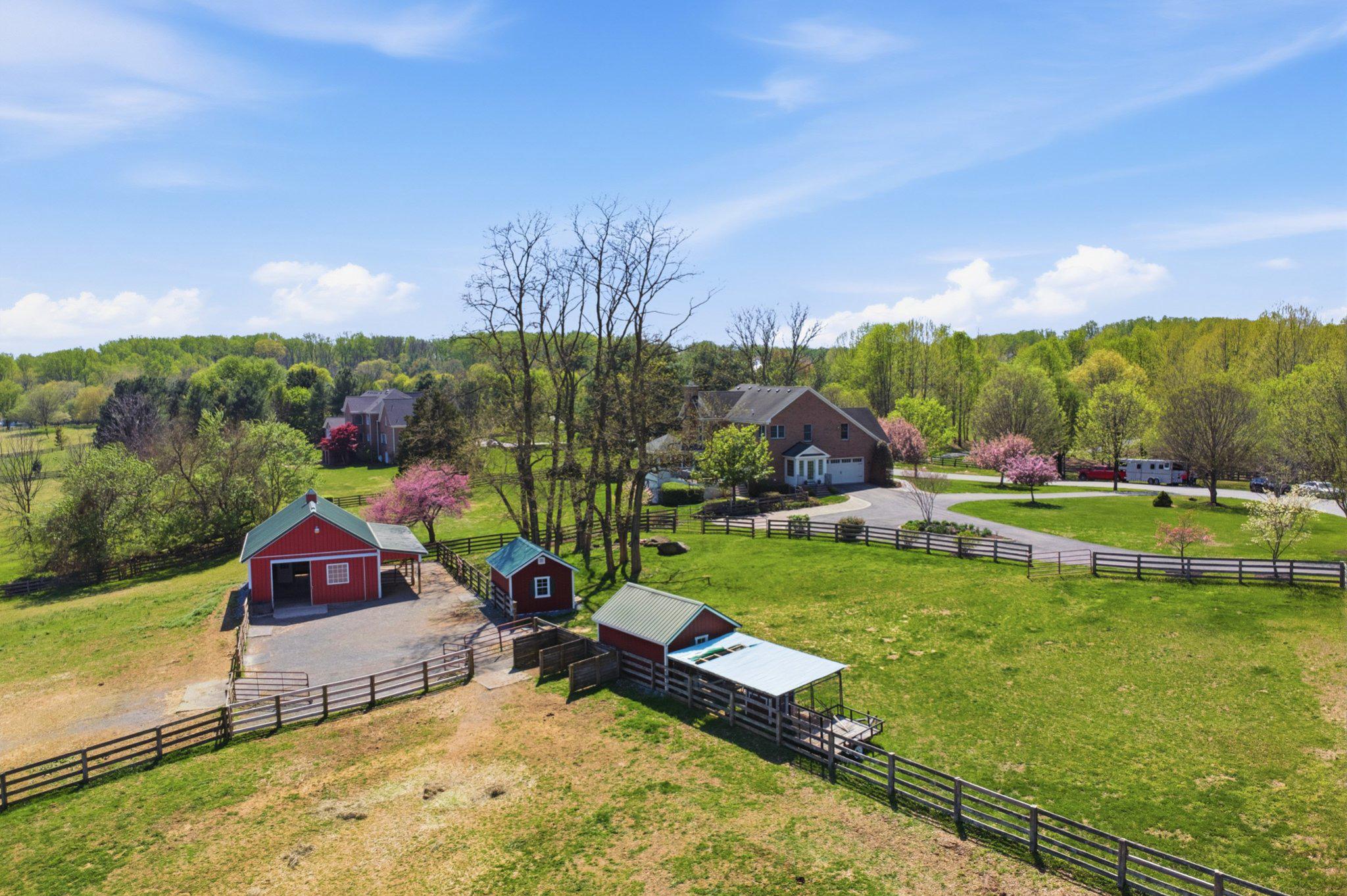 BROOKE MEADOW - Residential