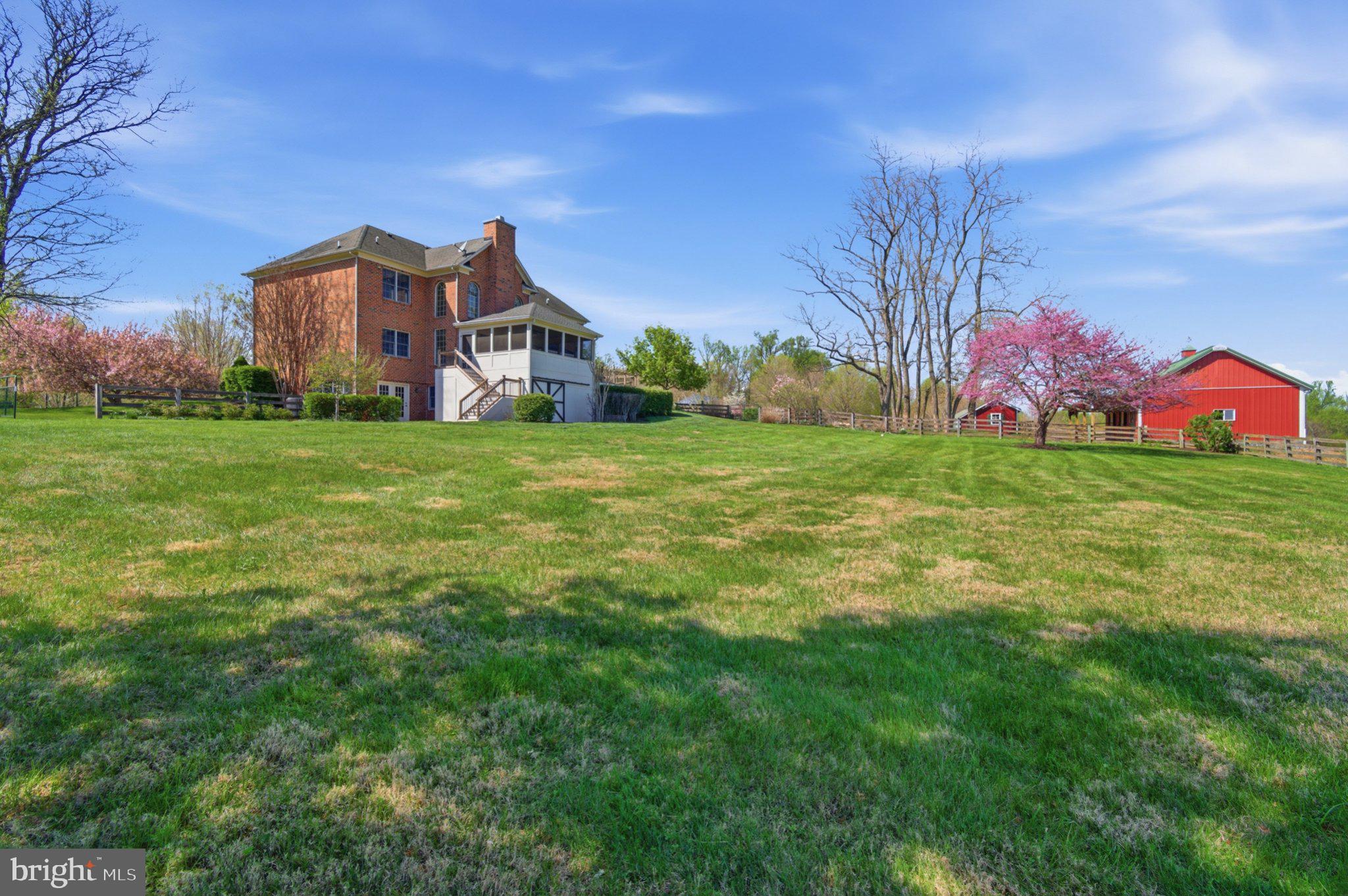 BROOKE MEADOW - Residential