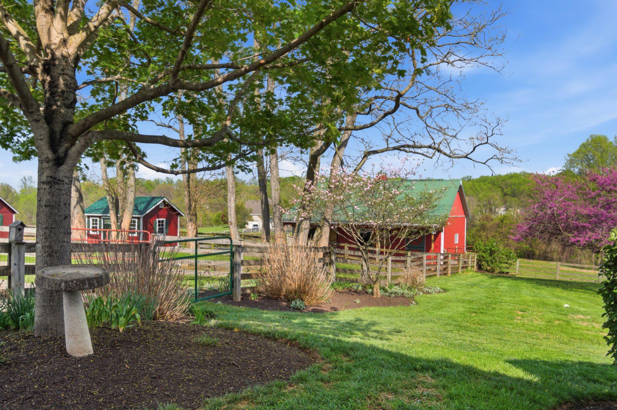 BROOKE MEADOW - Residential