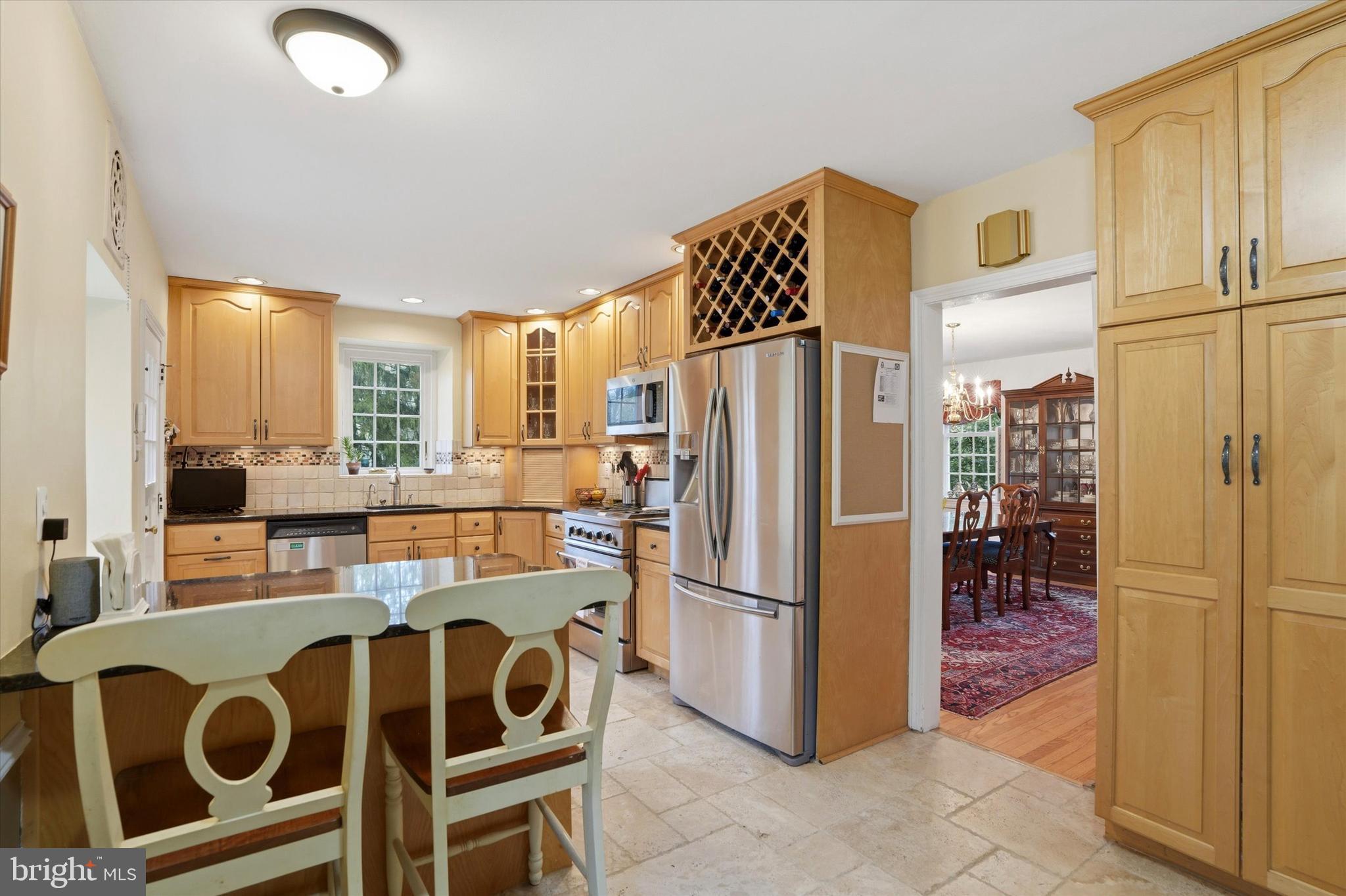 WYNNEWOOD PLAZA - Residential