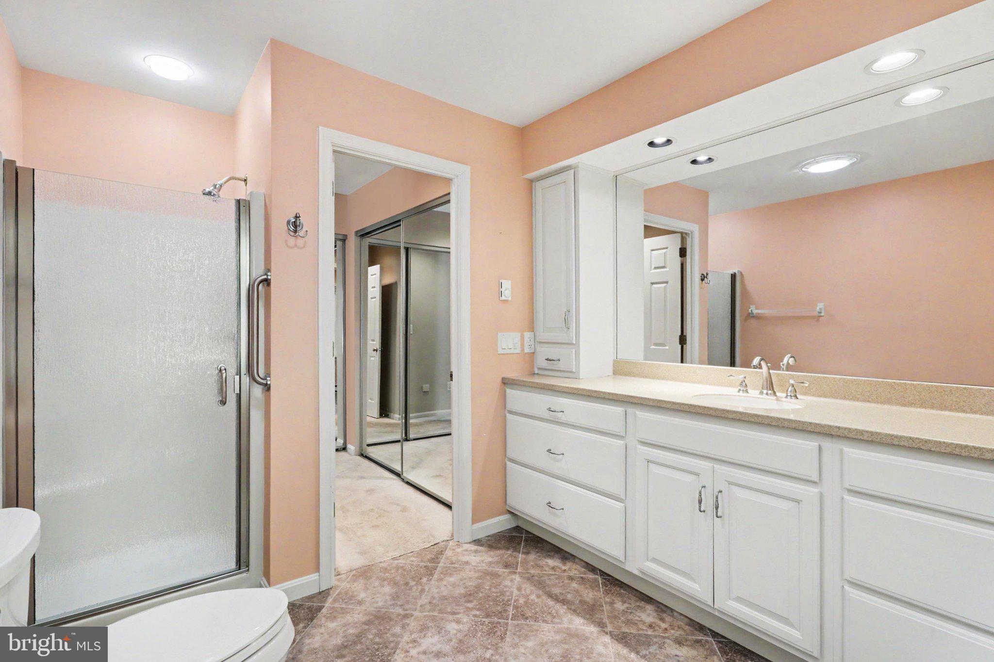 OAKMONT - Residential