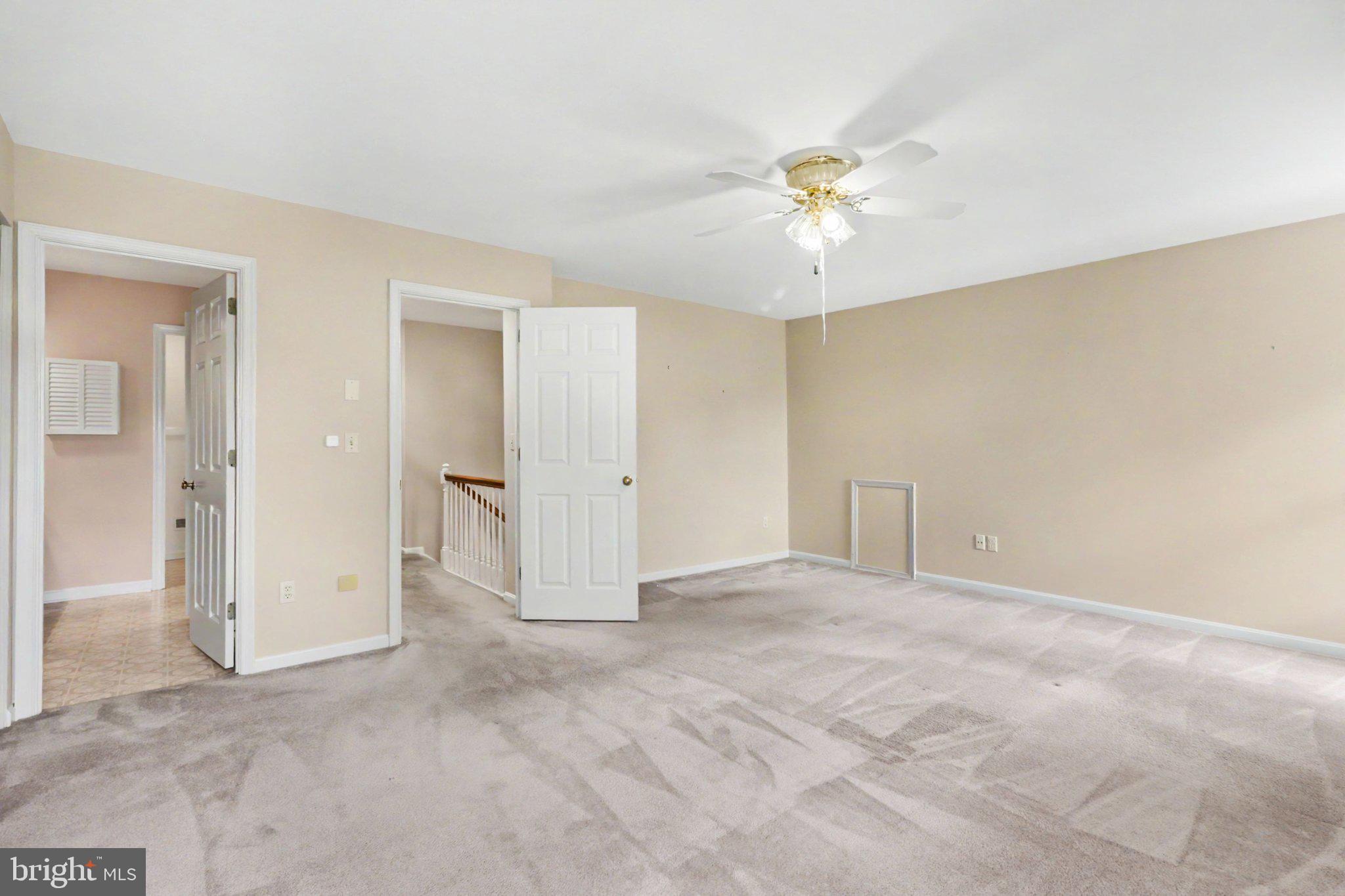 OAKMONT - Residential