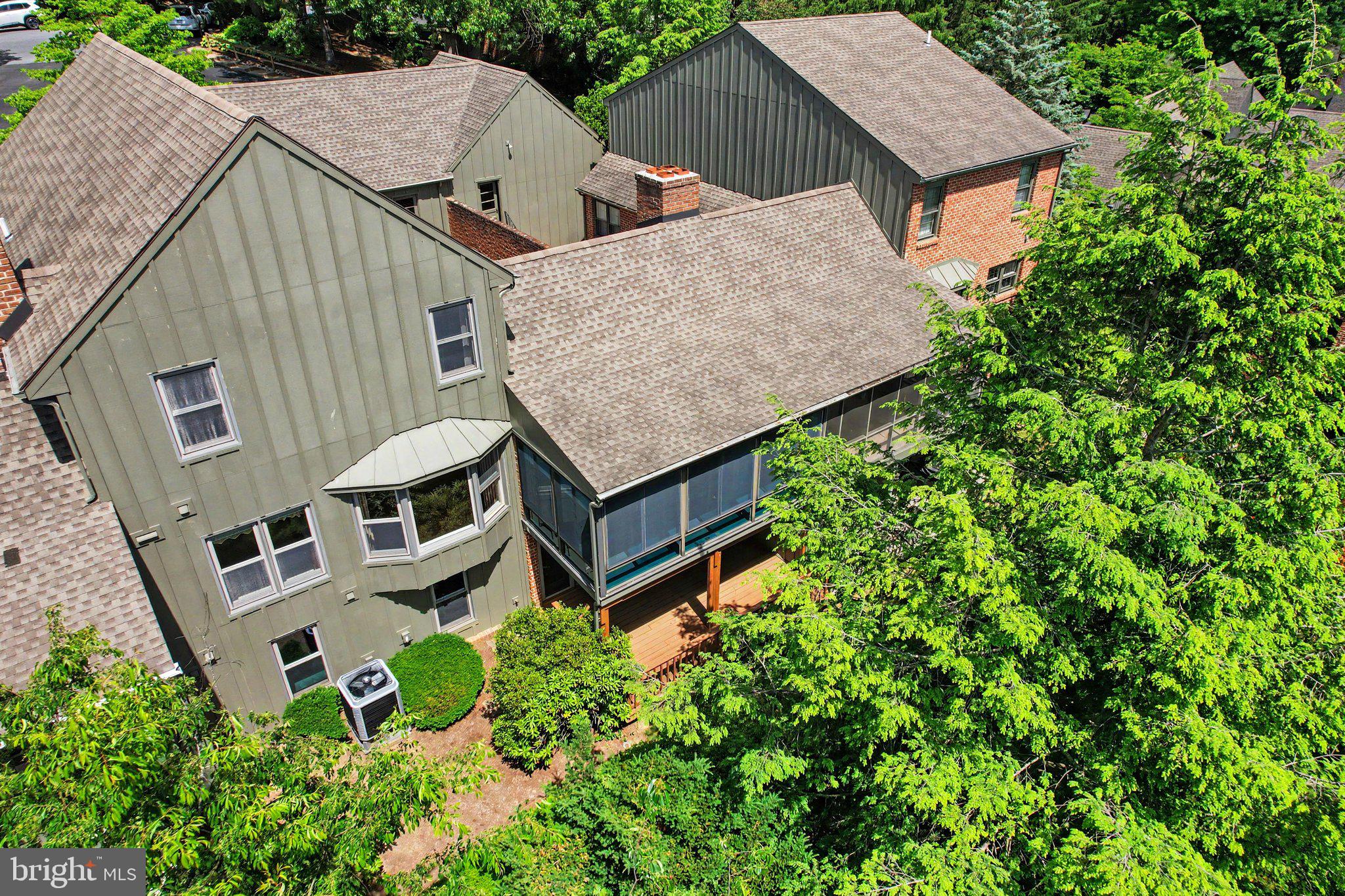 OAKMONT - Residential