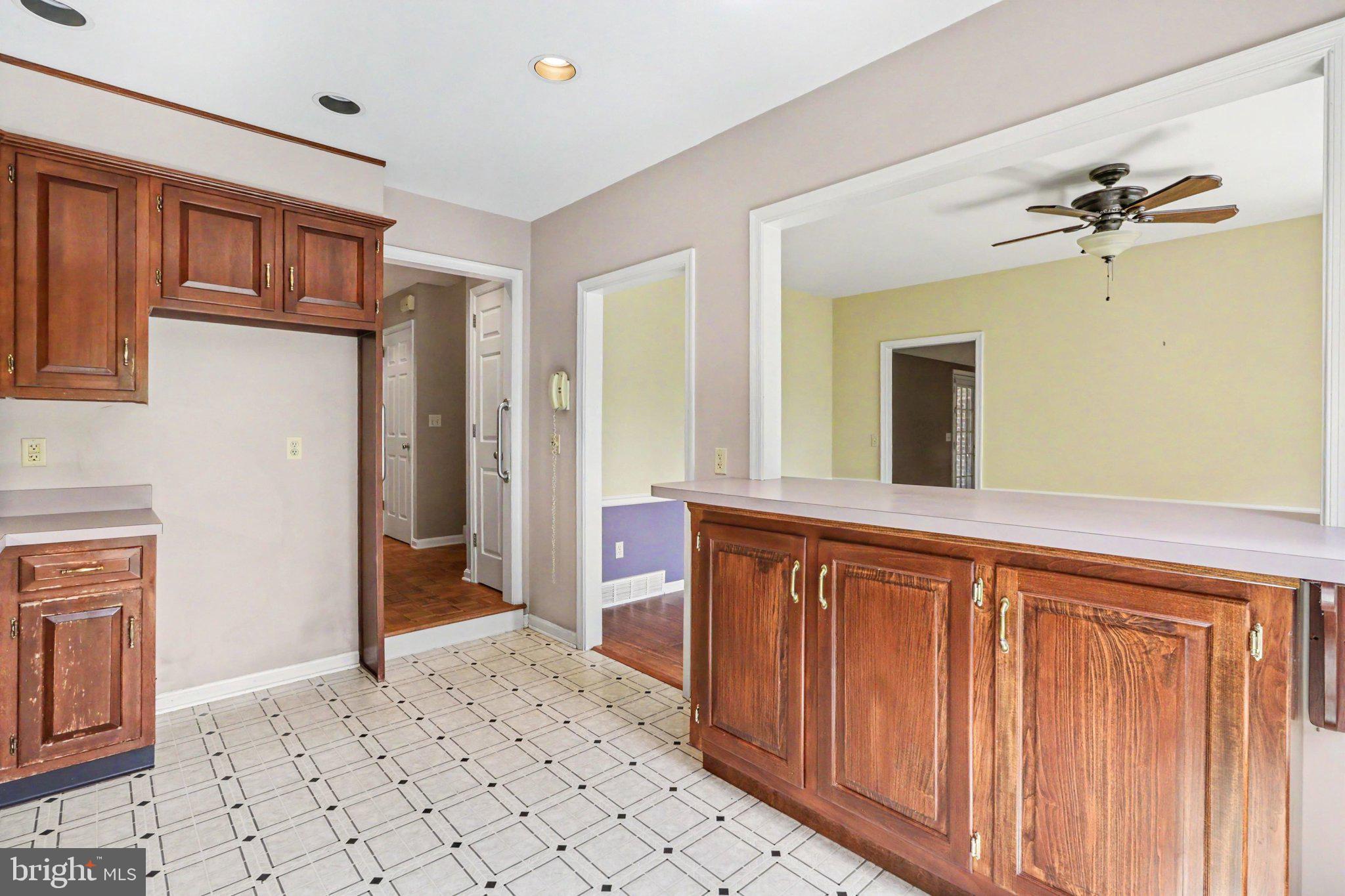 OAKMONT - Residential
