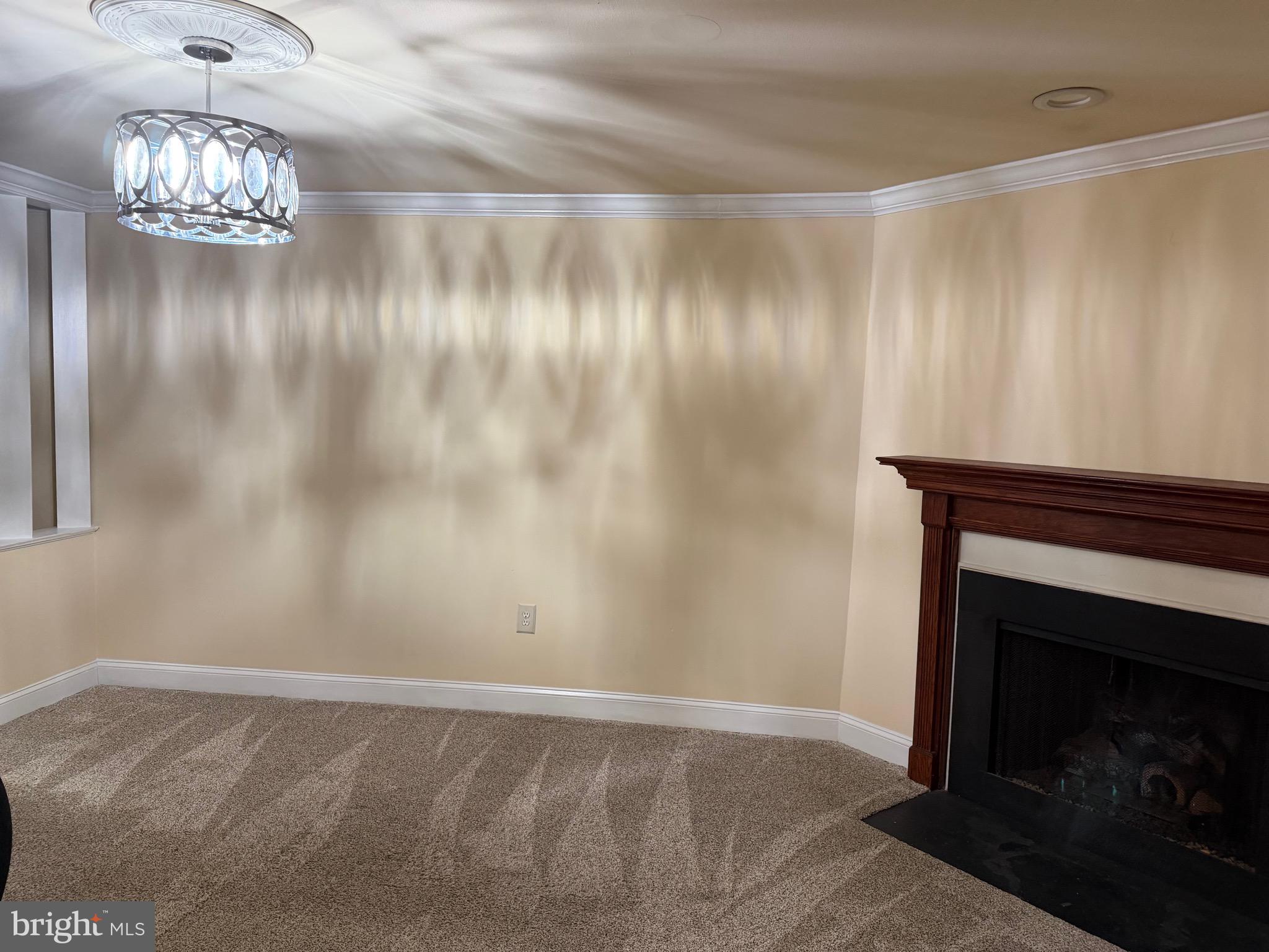 PAINTERS CROSSING - Residential