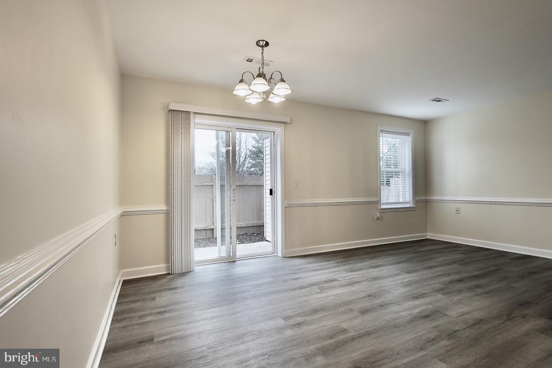 CRESTWOOD VILLAGE - Residential