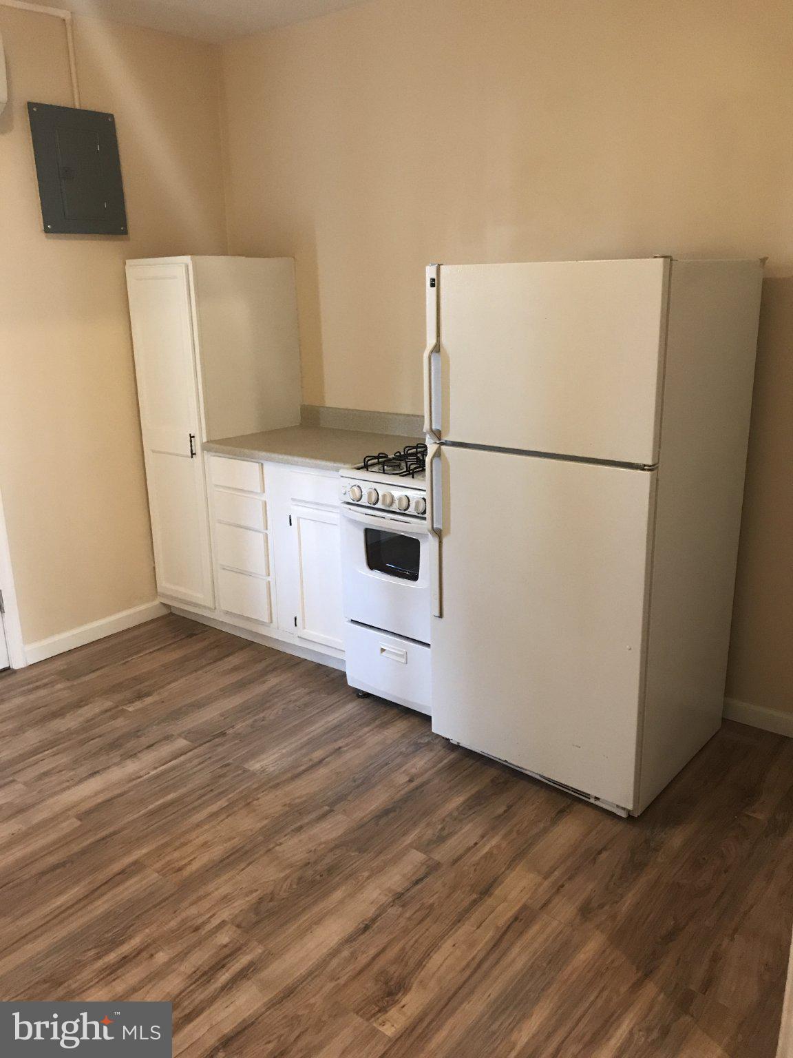 EAST BALTIMORE MIDWAY - Residential