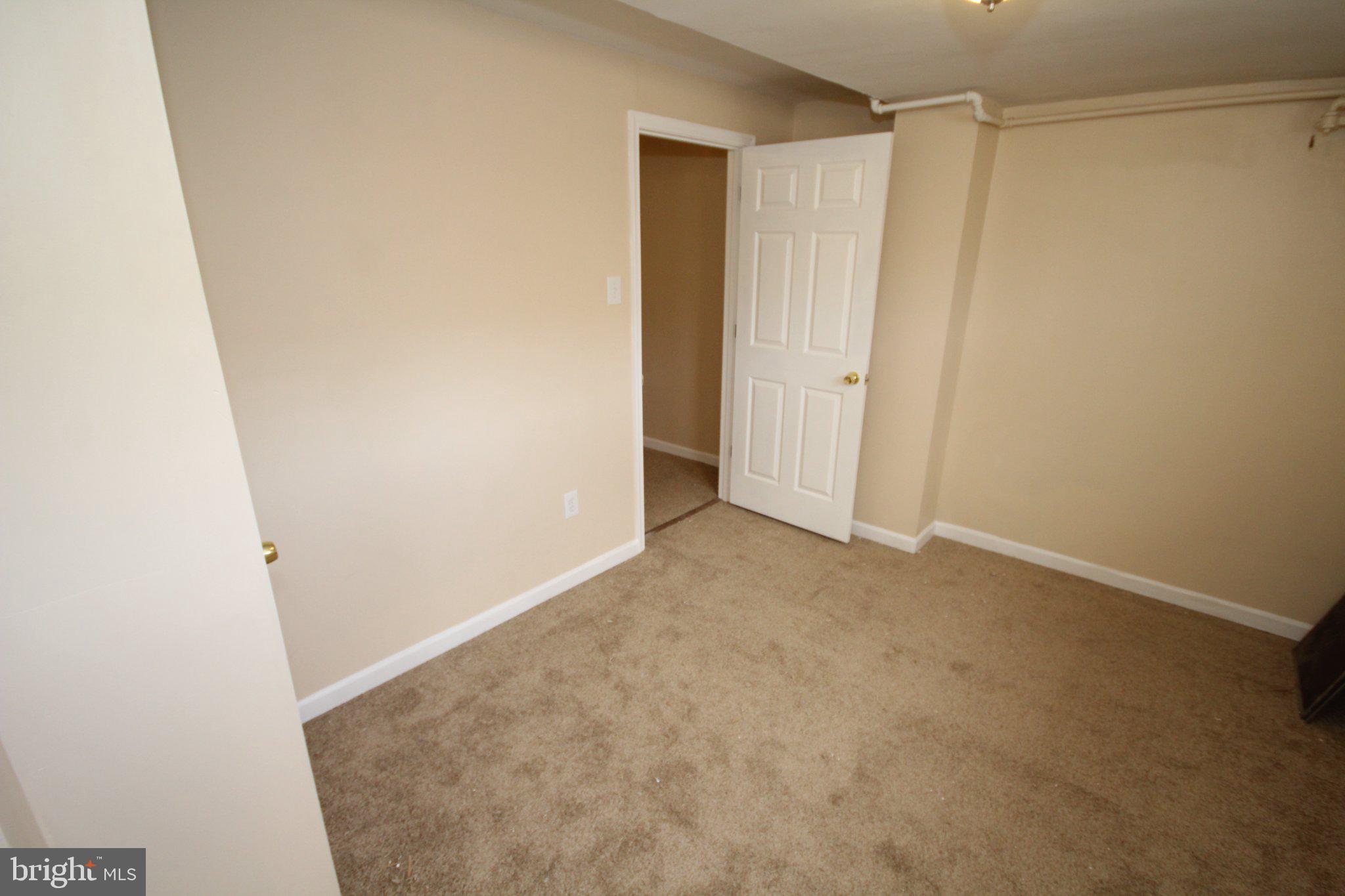 EAST BALTIMORE MIDWAY - Residential