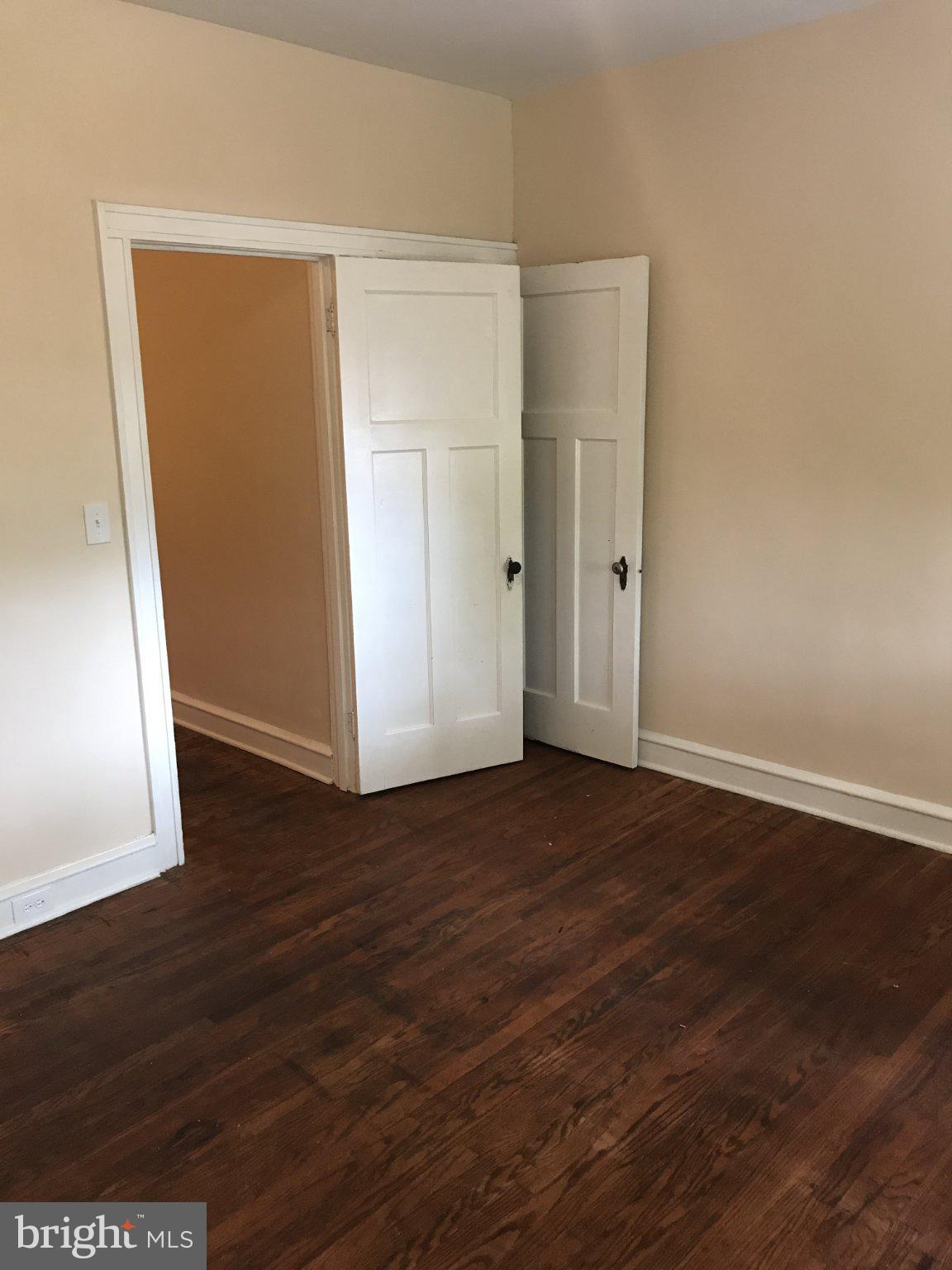 EAST BALTIMORE MIDWAY - Residential