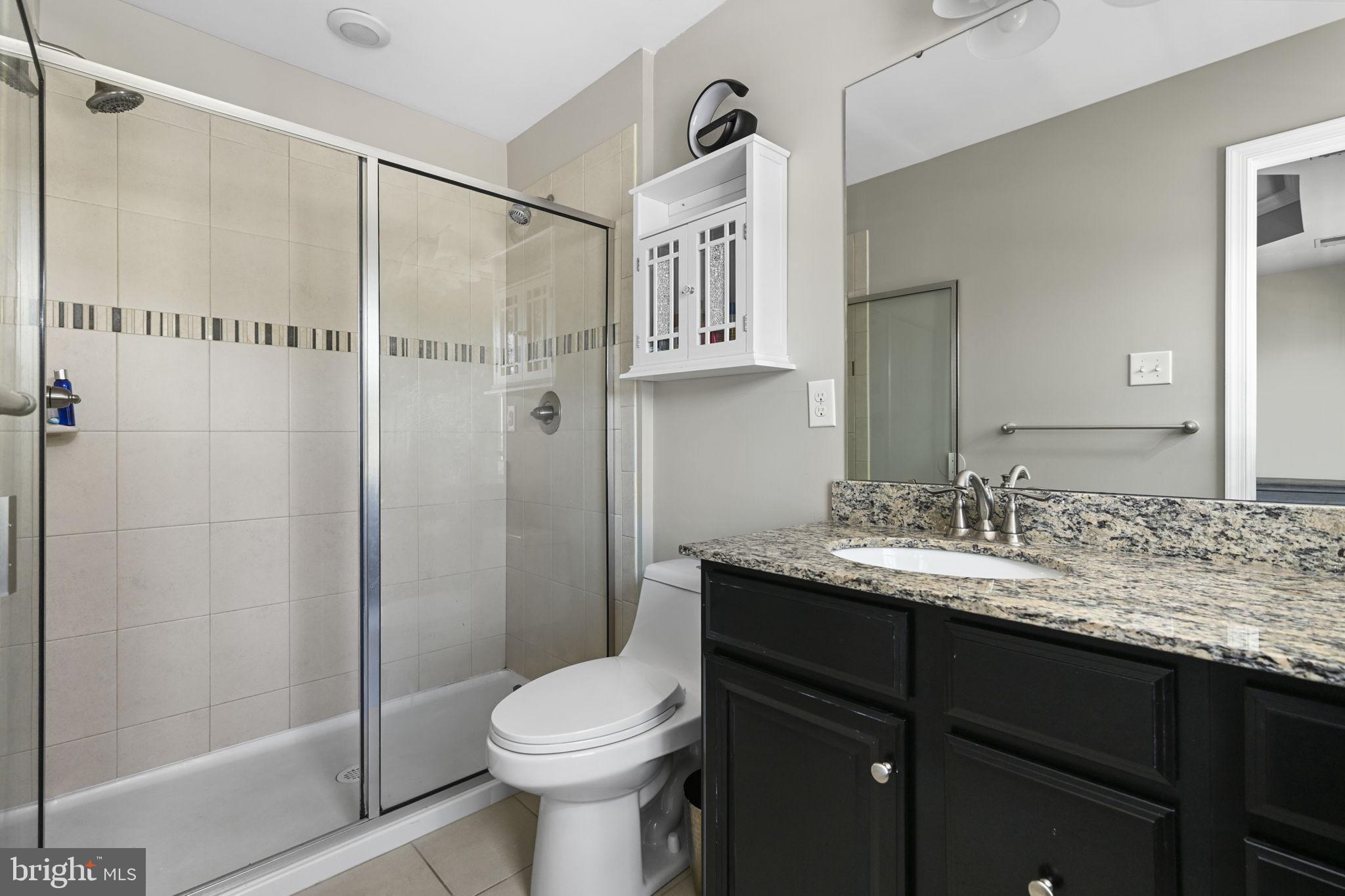 WASHINGTON SQUARE - Residential