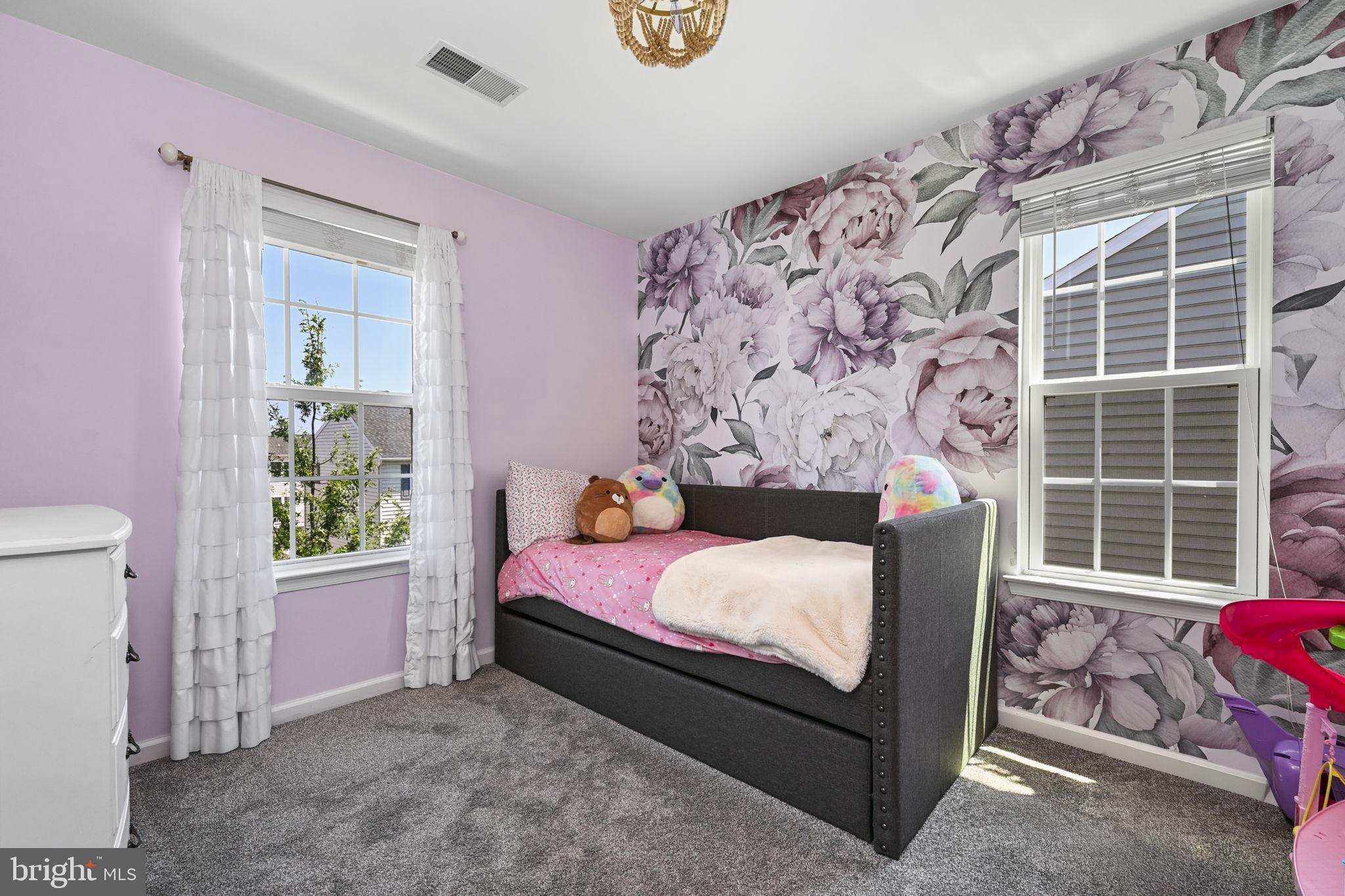 WASHINGTON SQUARE - Residential