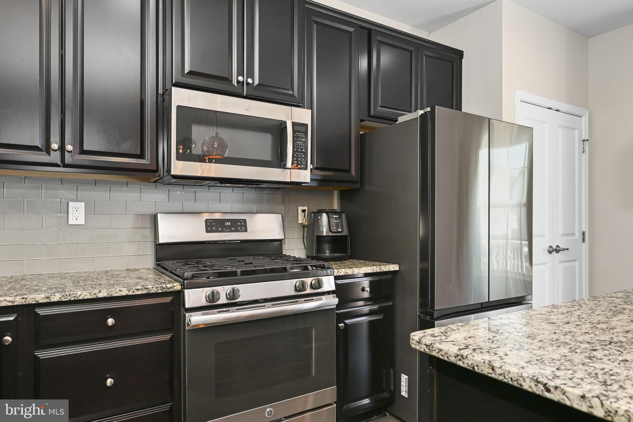 WASHINGTON SQUARE - Residential